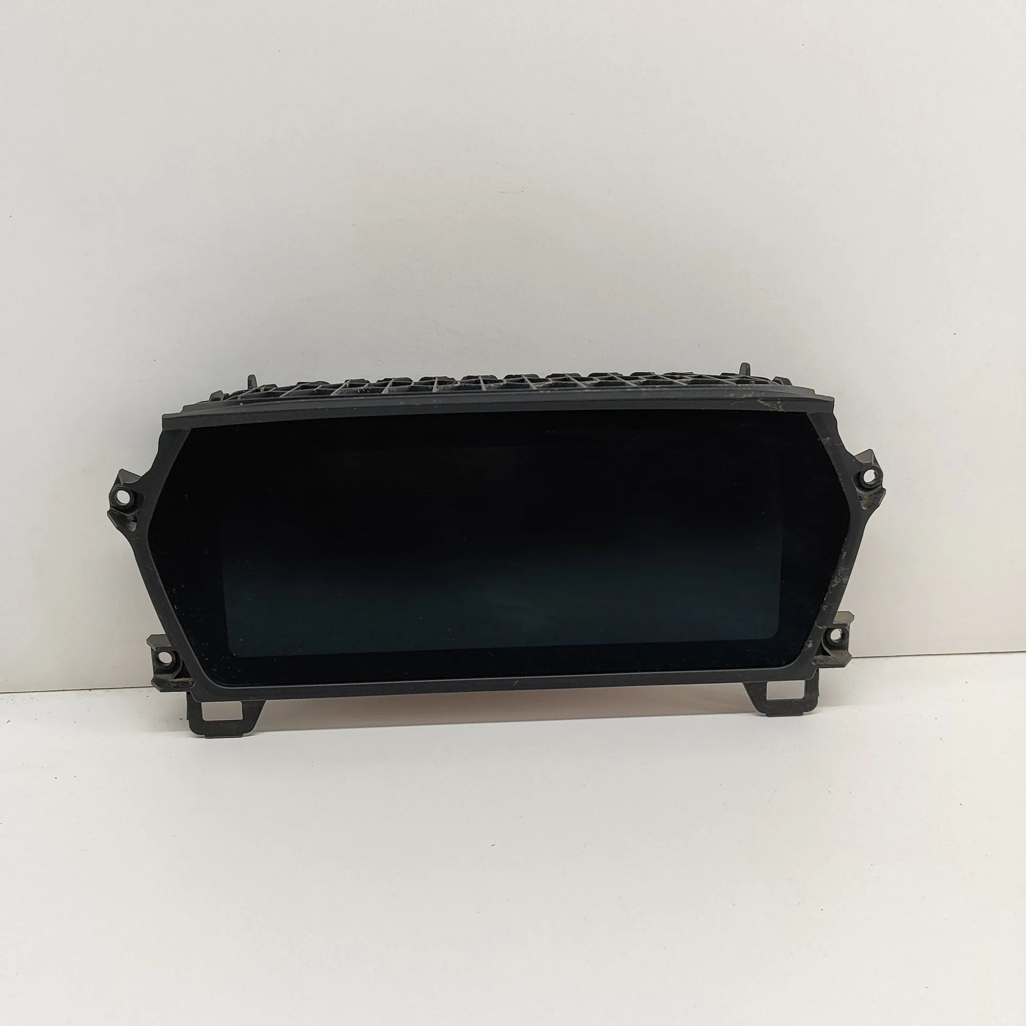 BMW 1 (F40) Instrument Cluster Speedometer