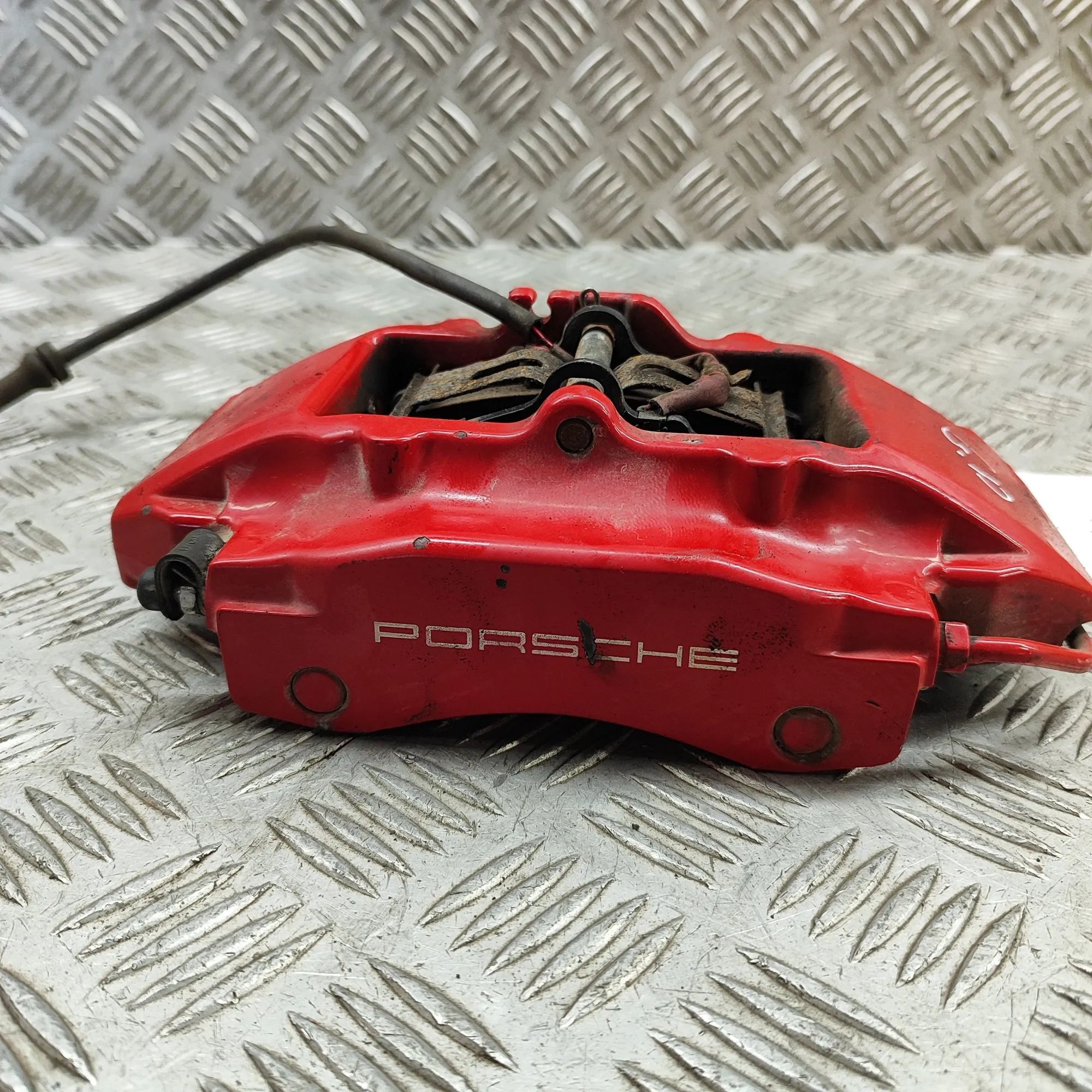 Porsche Boxster (987) Brake caliper — rear right Brake caliper — rear right — PORSCHE BOXSTER / ...