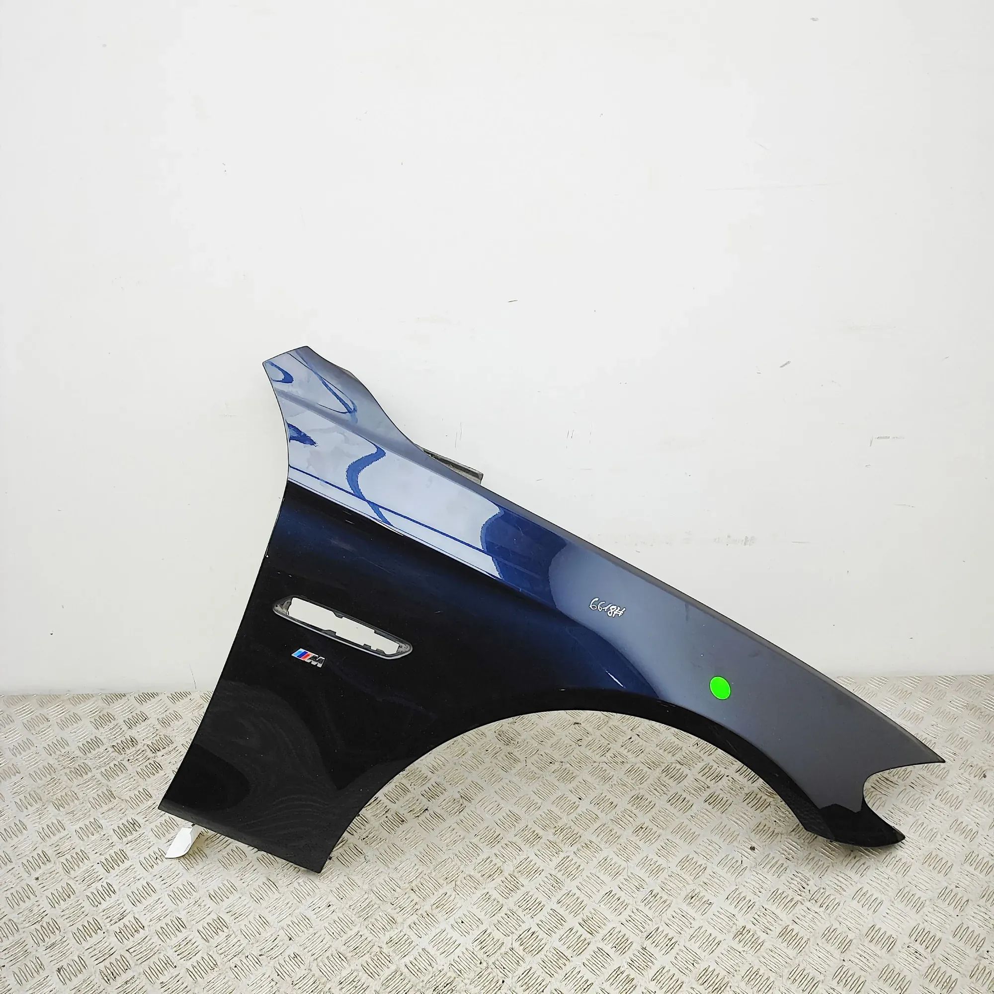 BMW 5 (F10 / F11) Front Right Fender