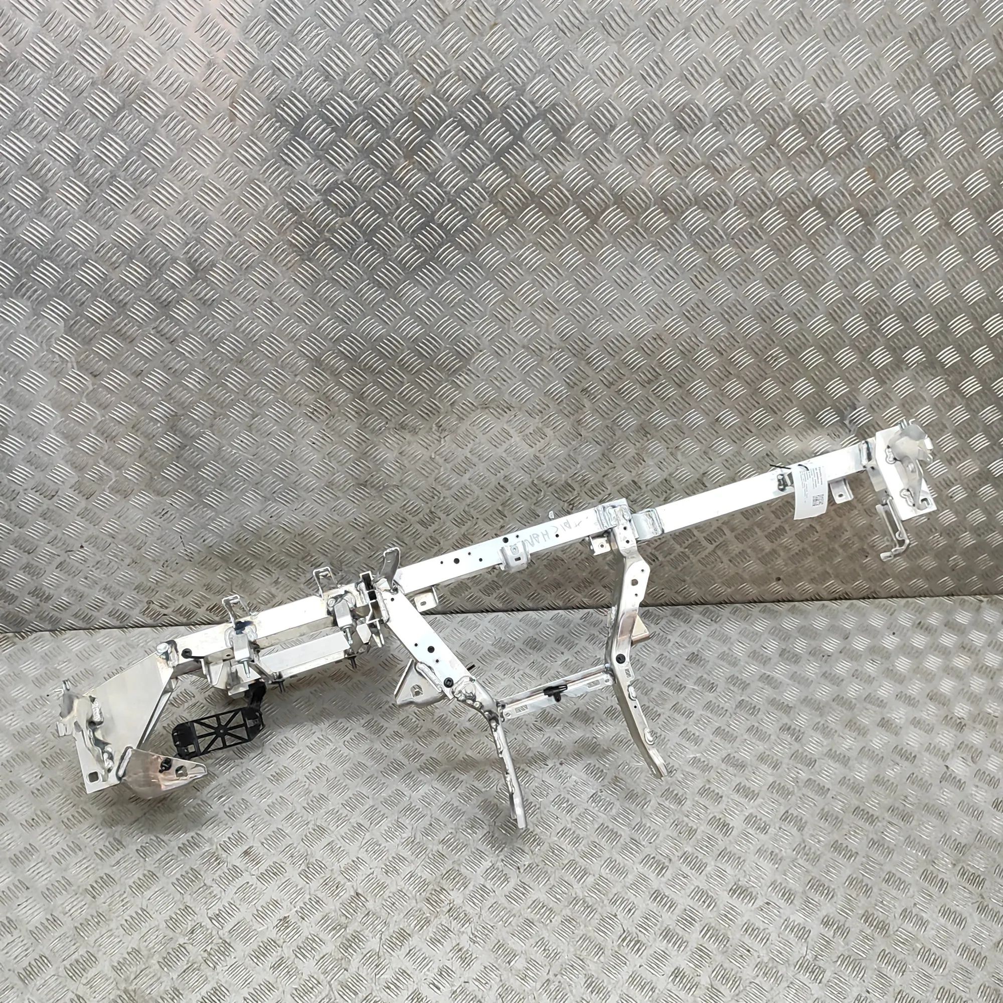 Porsche Taycan Dashboard Frame Dashboard Frame — PORSCHE TAYCAN (9J) (2019-PRE...