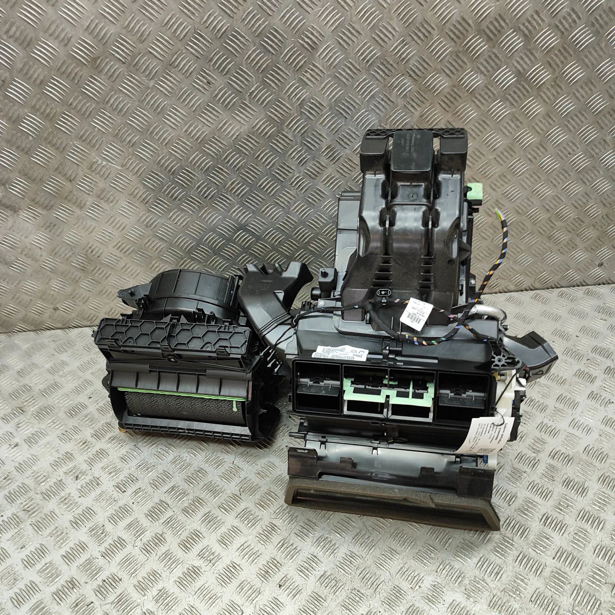 Volkswagen Caddy V Interior Heater Interior Heater — VW CADDY (V SBB, SBJ) (2020-P...