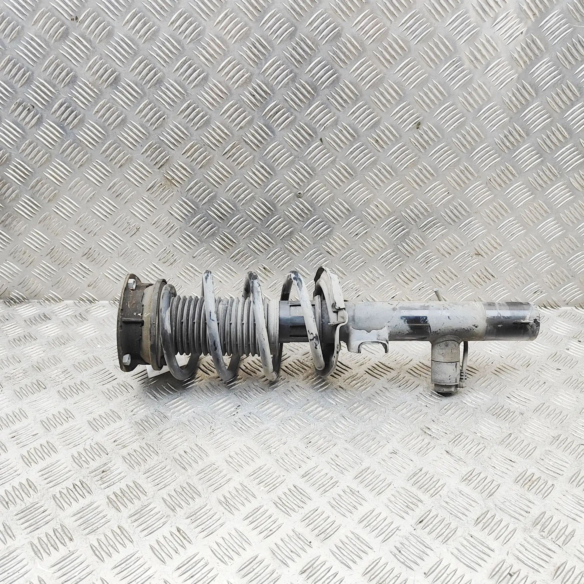 Volkswagen Tiguan Shock absorber — front right Shock absorber — front right — VW TIGUAN (AD, B...