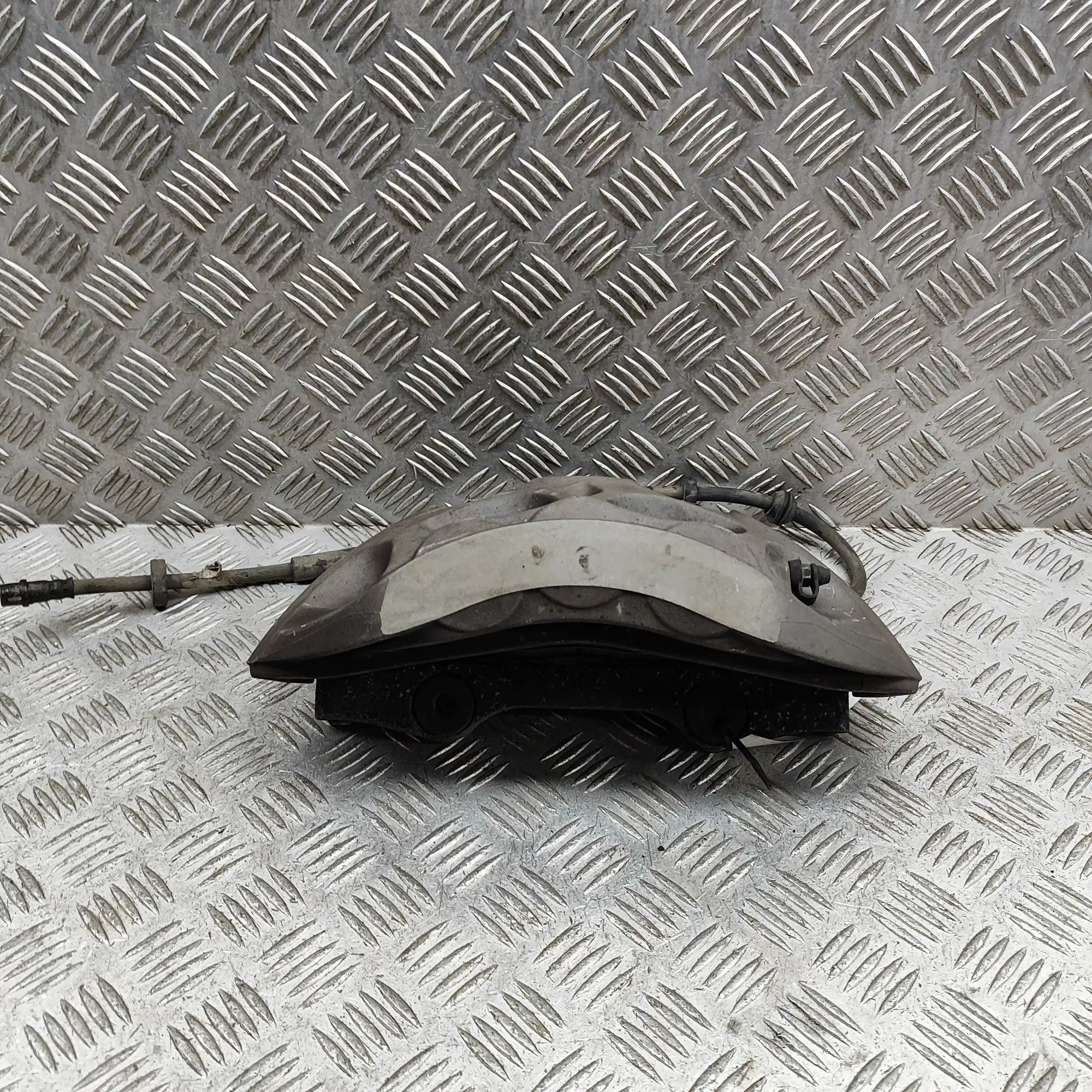 Audi Q7 (4M) Brake caliper — front right Brake caliper — front right — AUDI Q7 (4M) (201...