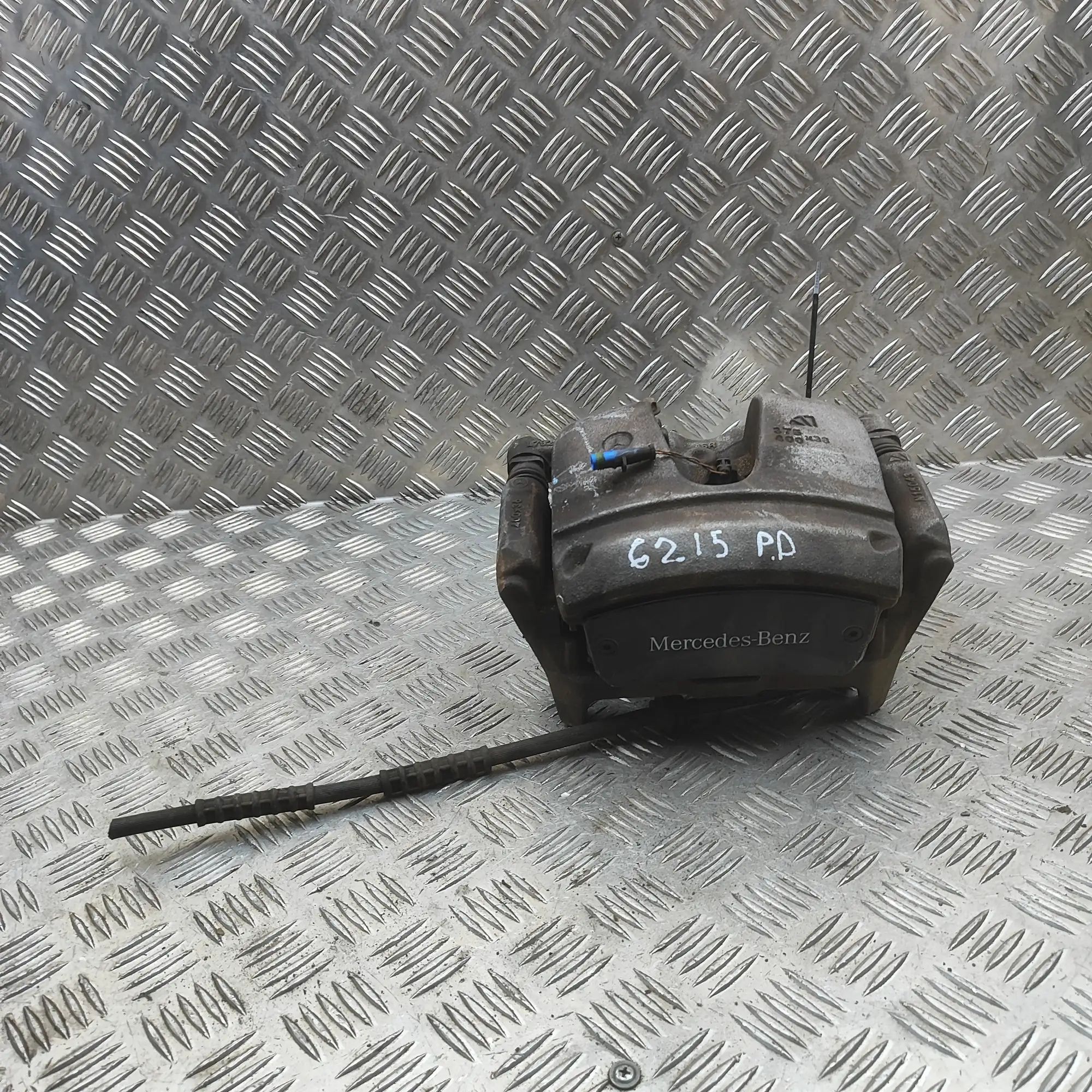 Mercedes-Benz GLE (W167) Brake caliper — front right Brake caliper — front right — MERCEDES BENZ GLE...
