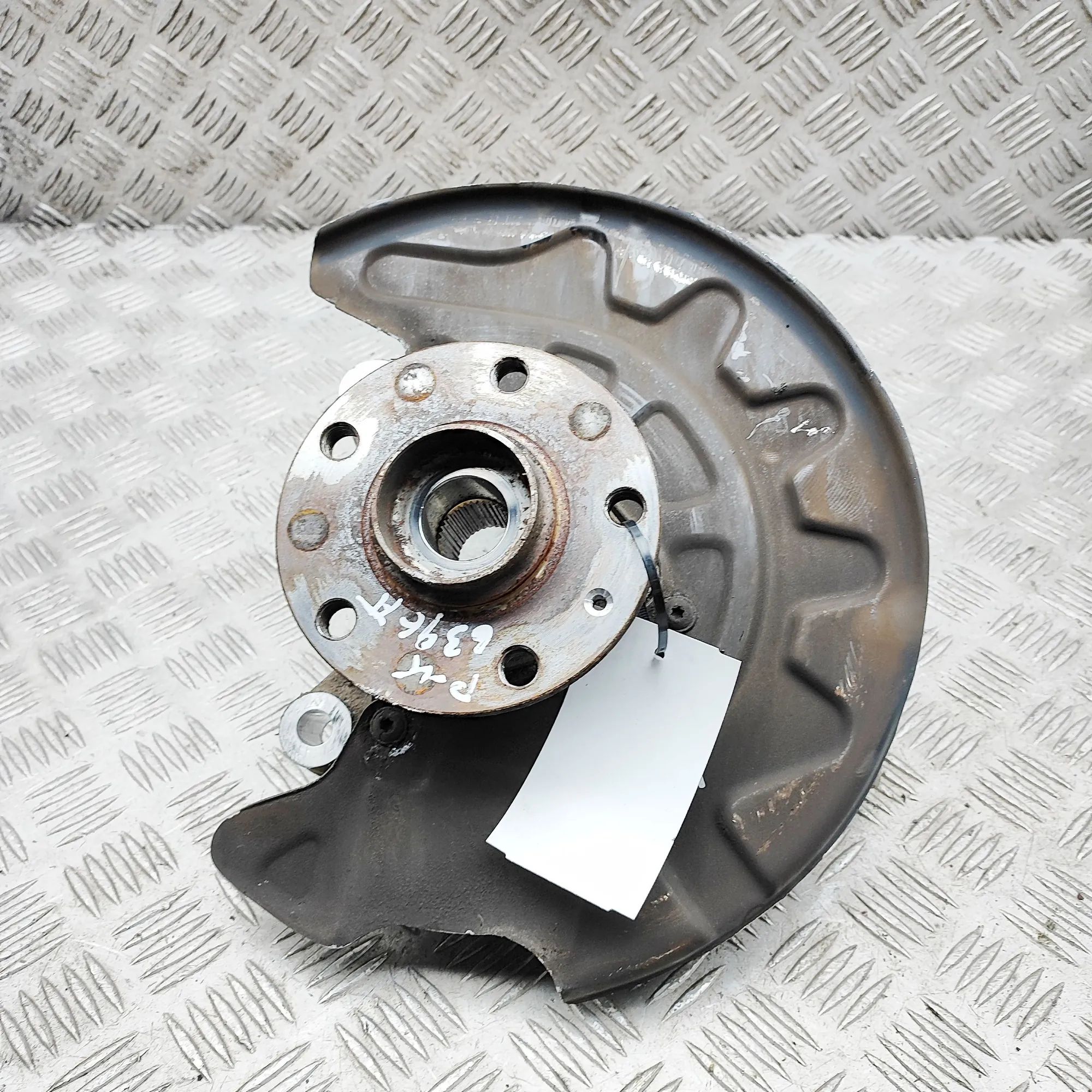 Audi Q3 (F3) Front Left Wheel Hub Front Left Wheel Hub — AUDI Q3 (F3) (2018-PRESE...