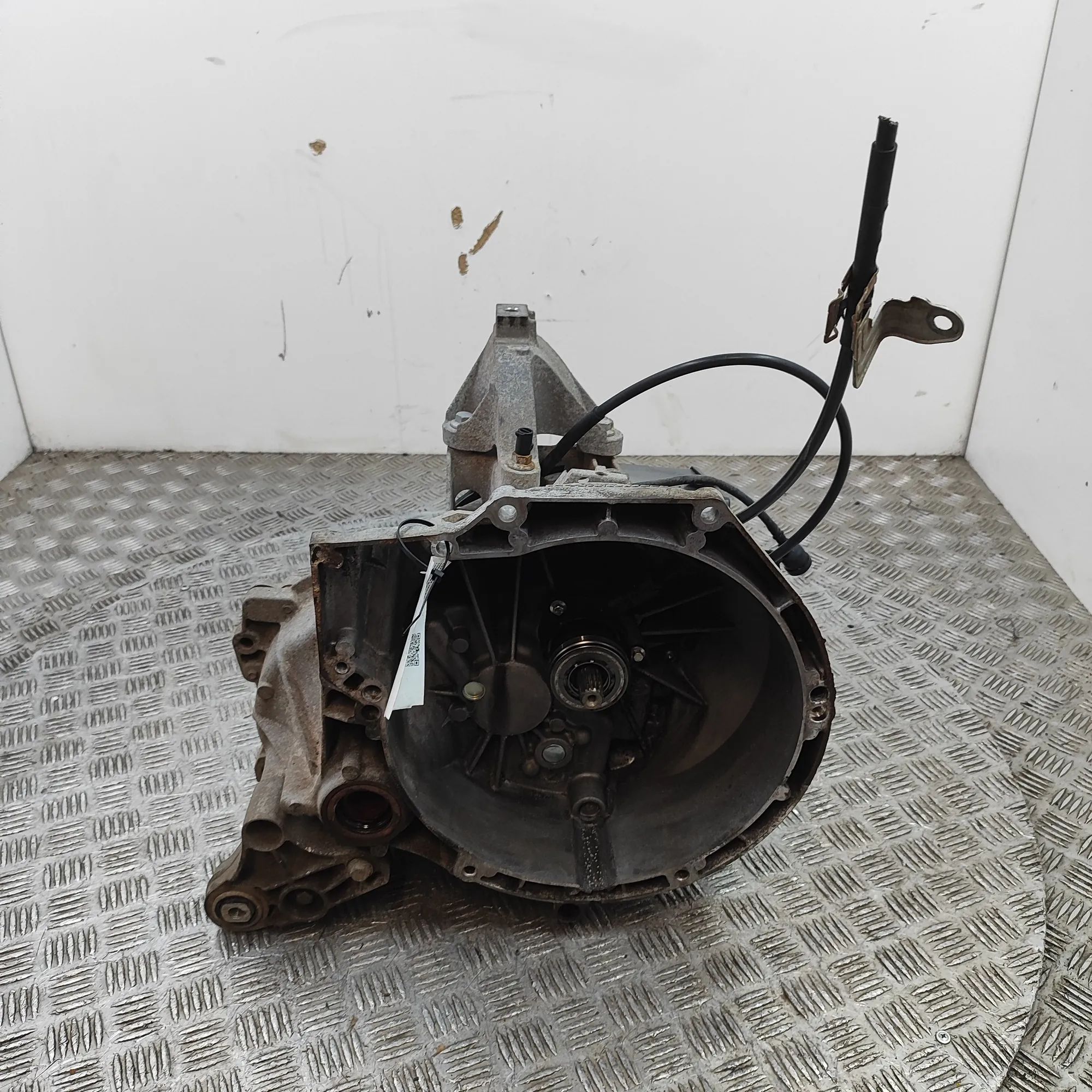 Ford Focus Gearbox Gearbox — FORD FOCUS (2010-2018) — CV6R-7002-BB...