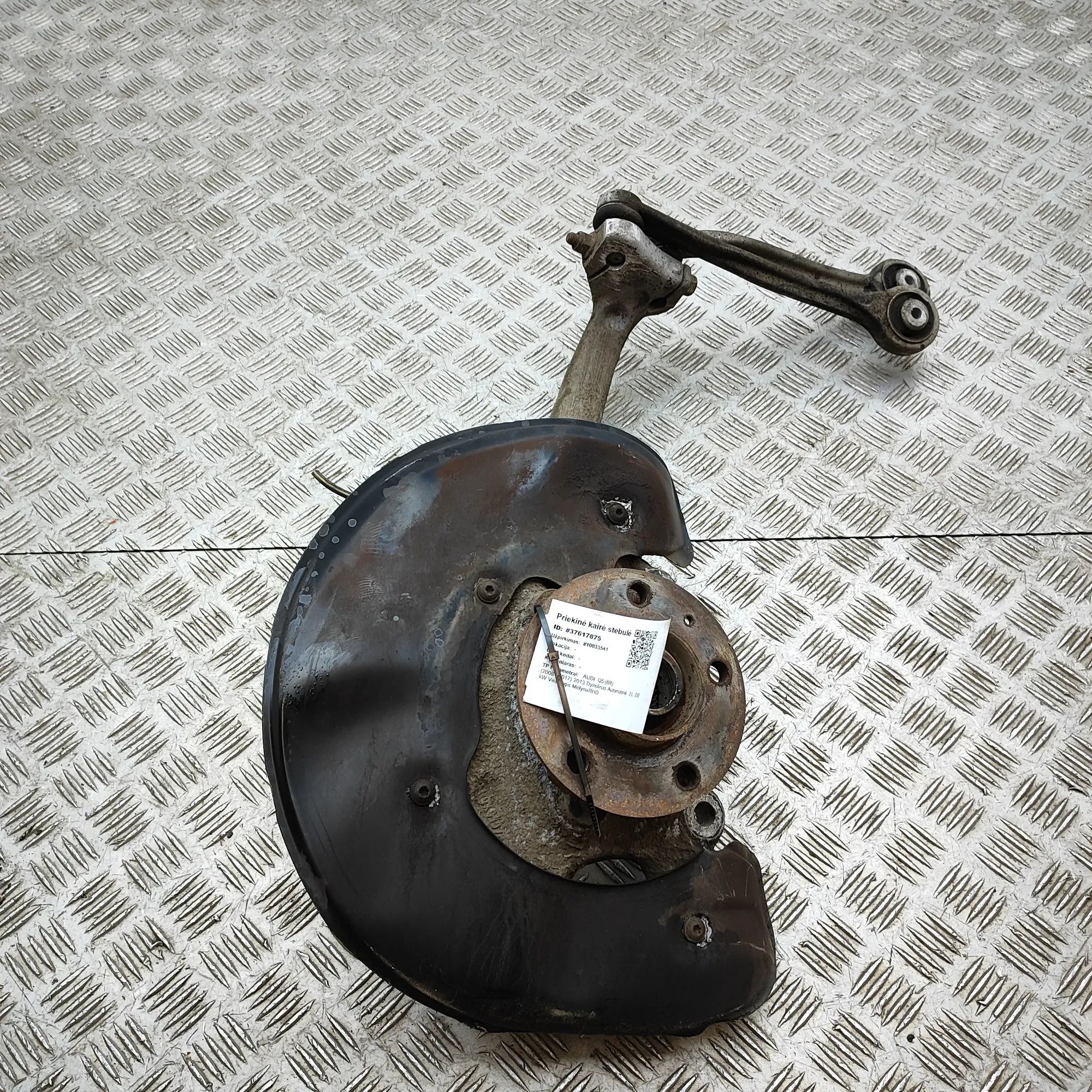 Audi Q5 (8R) Front Left Wheel Hub Front Left Wheel Hub — AUDI Q5 (8R) (2008-2016)...