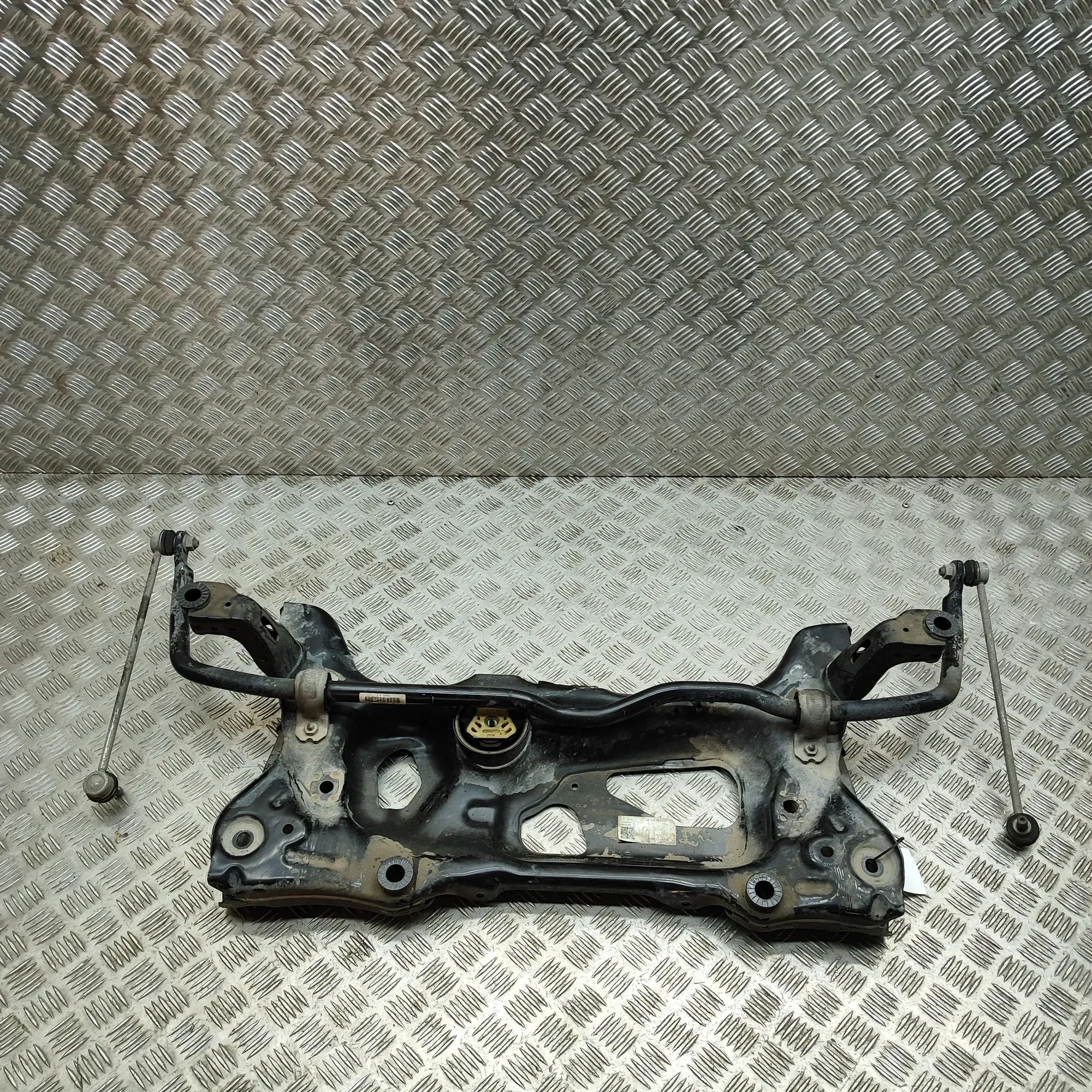Volkswagen Tiguan Front subframe Front subframe — VW TIGUAN (AD, BW) (2016-2024)...