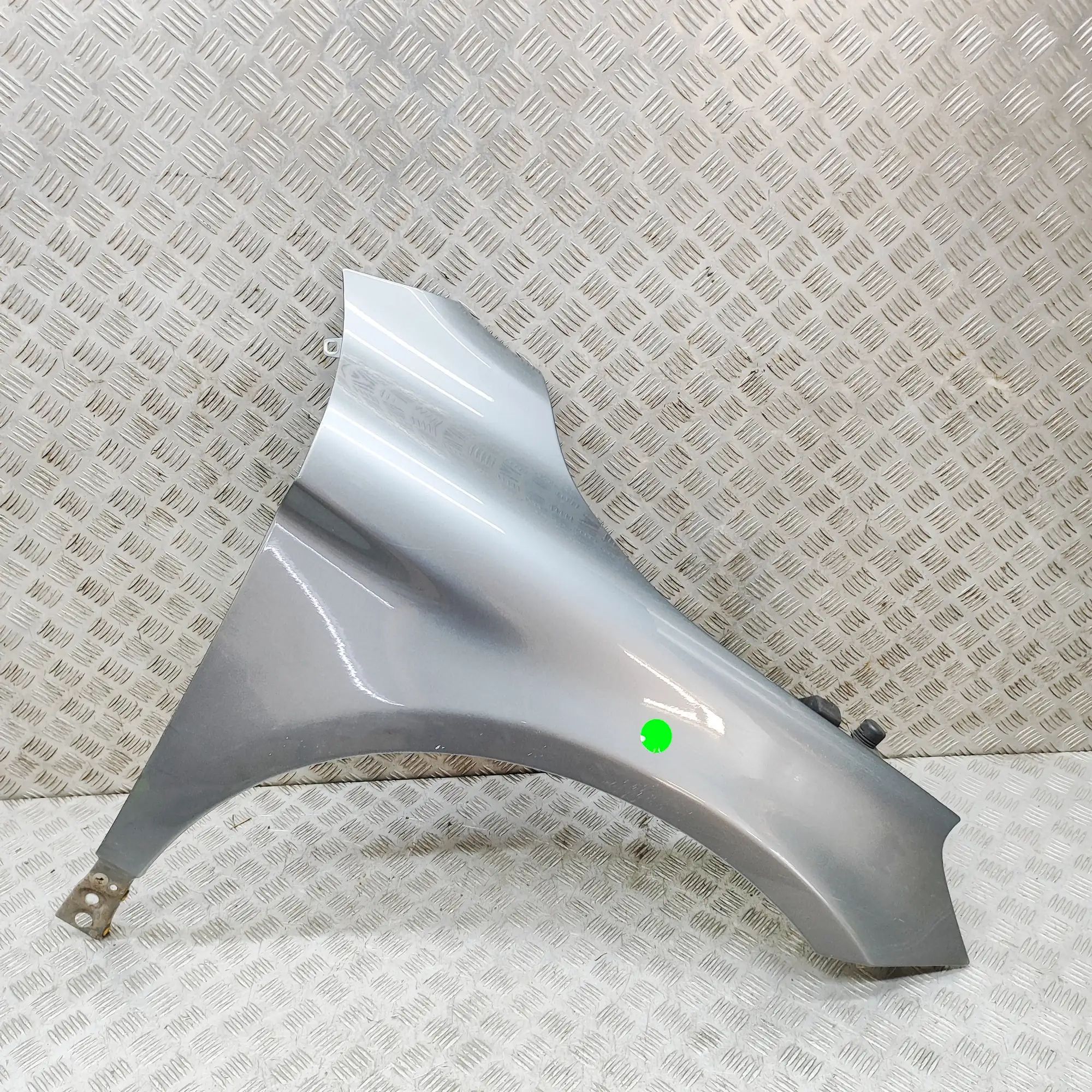 Volvo XC60 Front Right Fender Front Right Fender — VOLVO XC60 (2008-2017) — 3...