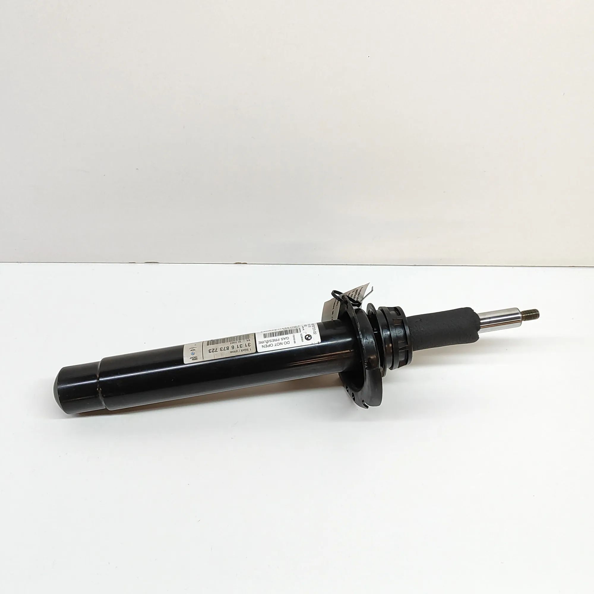 BMW 1 (E81 / E82 / E87 / E88) Shock absorber — front left Shock absorber — front left — BMW 1 SERIES (F20...
