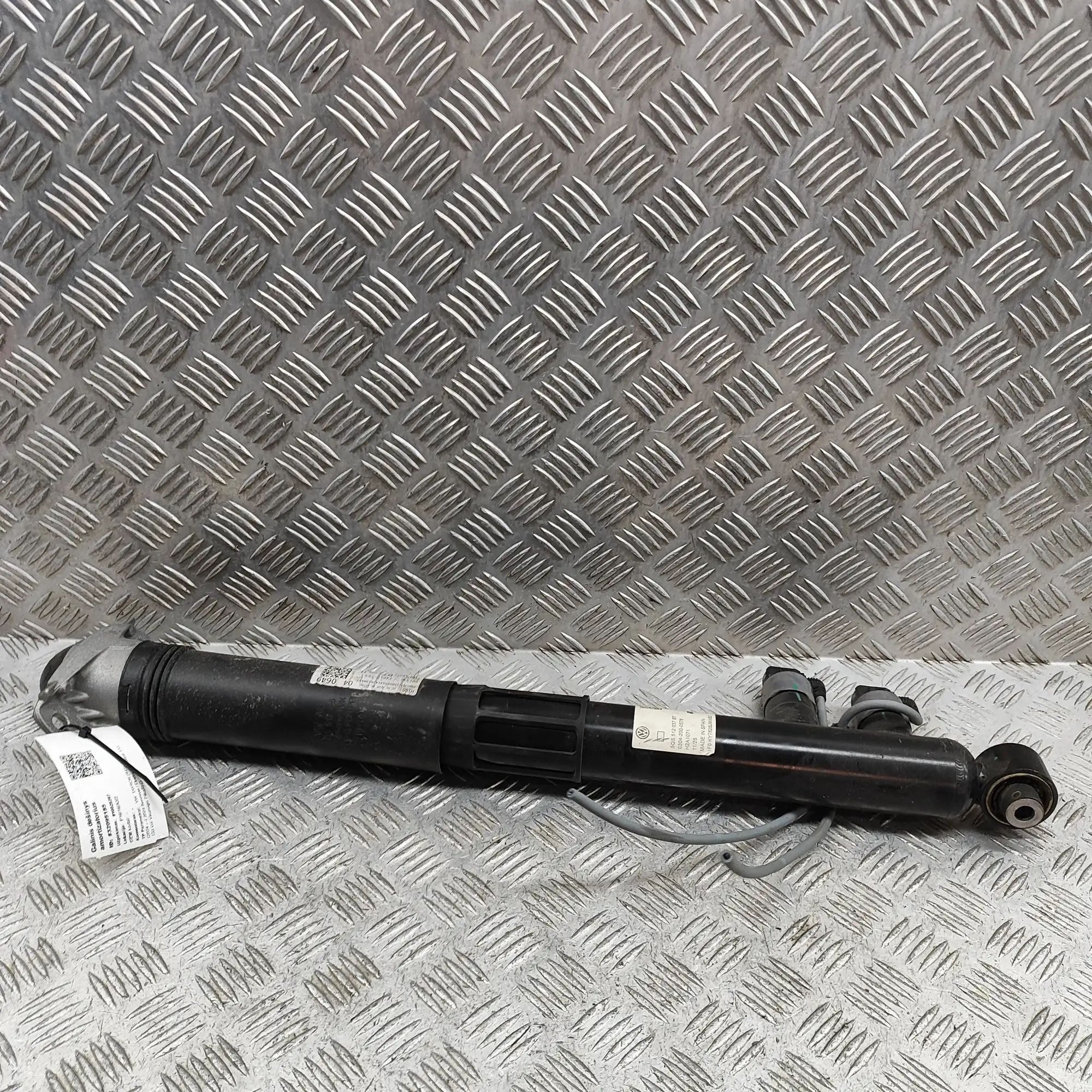 Volkswagen Tayron Shock absorber — rear right Shock absorber — rear right — VW TAYRON (R41) (...