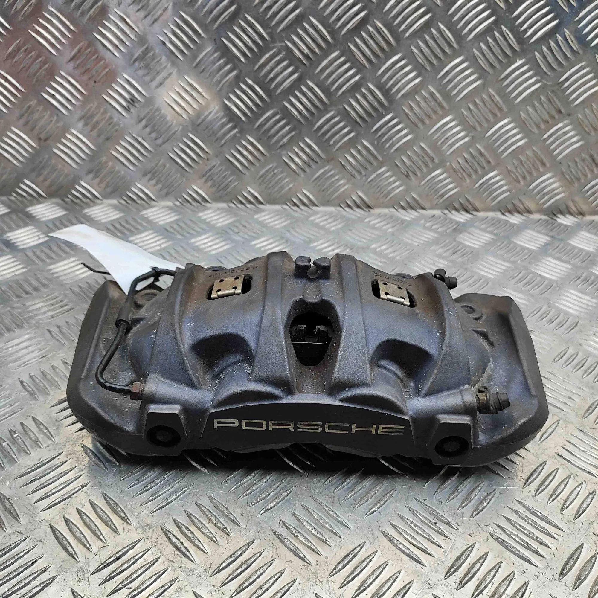 Porsche 911 (991) Brake caliper — front right Brake caliper — front right — PORSCHE 911 (991)...