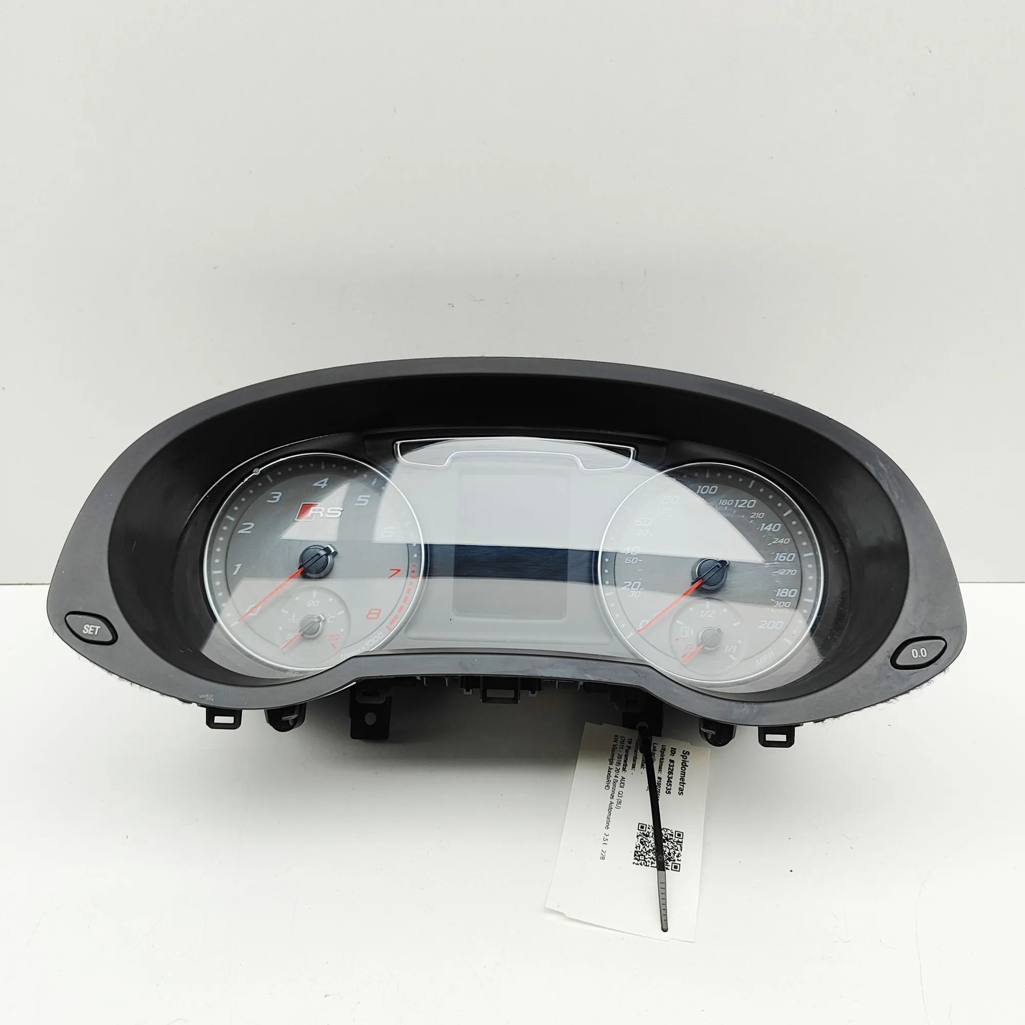 Audi Q3 (8U) Instrument Cluster Speedometer Instrument Cluster Speedometer — AUDI Q3 (8U) (...