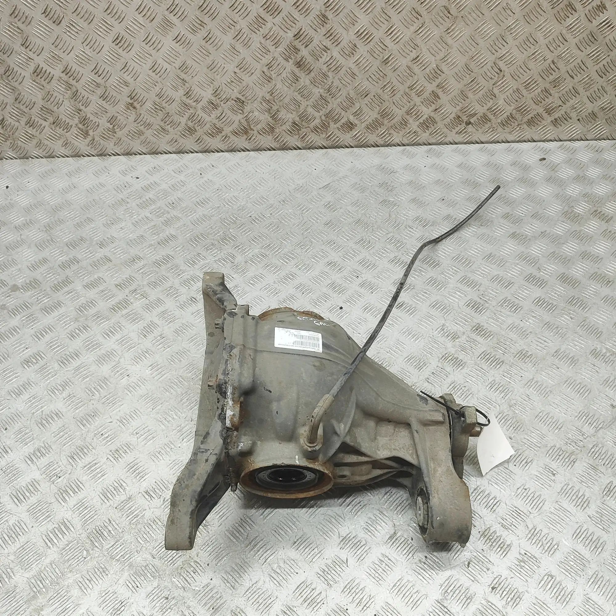 Mercedes-Benz ML / GLE (W166) rear differential Rear differential — MERCEDES BENZ GLE (W166) (2...