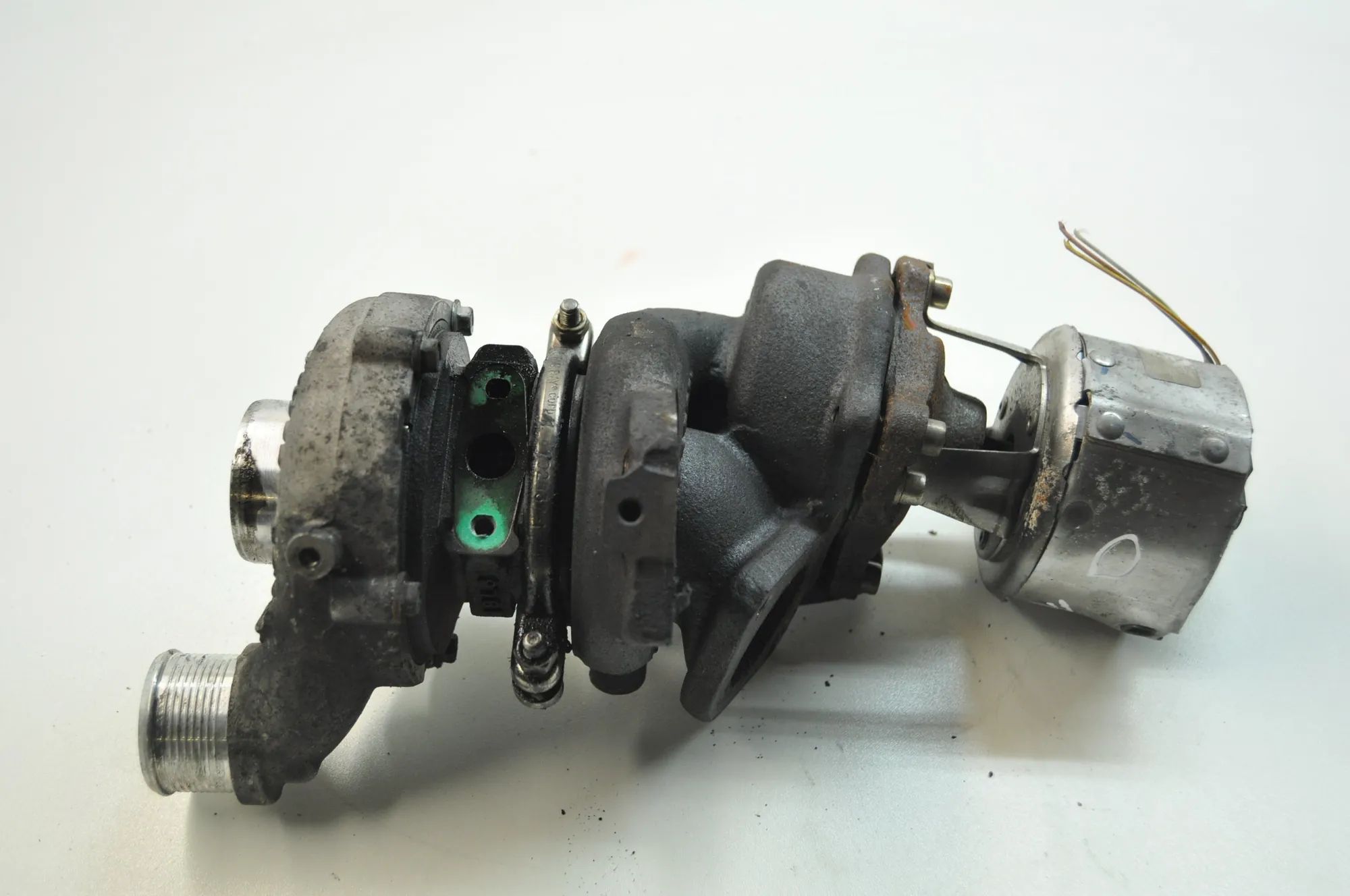 Jaguar XF Turbocharger Turbocharger — JAGUAR XF (X250, CC9) (2008-2015...