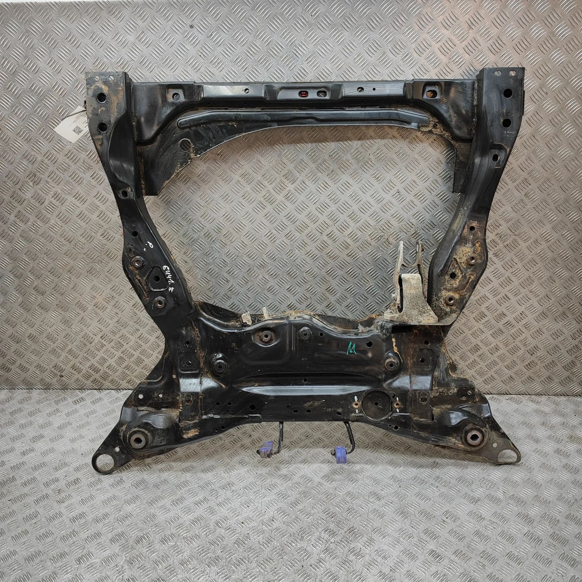 Volvo XC90 Front subframe Front subframe — VOLVO XC90 (II) (2014-PRESENT)...