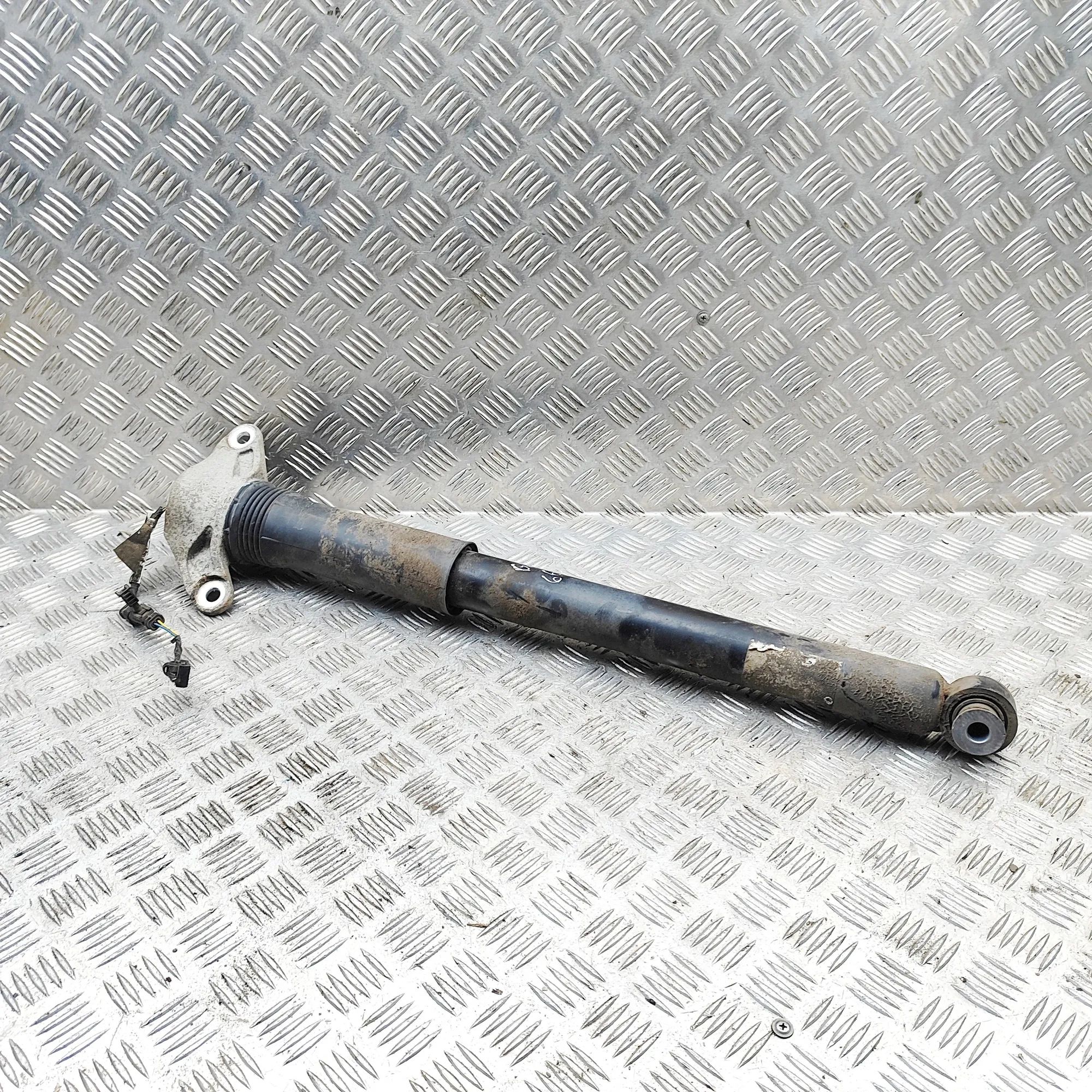Land Rover Range Rover Velar Rear Left Shock Absorber Rear Left Shock Absorber — LAND ROVER RANGE ROV...