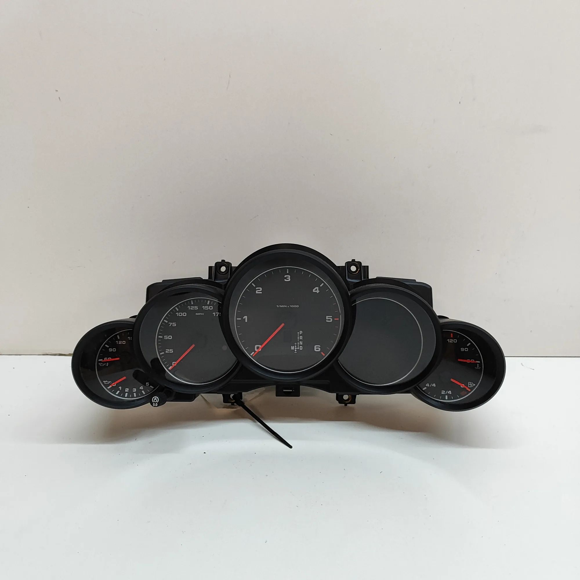 Porsche Cayenne Instrument Cluster Speedometer Instrument Cluster Speedometer — PORSCHE CAYENN...