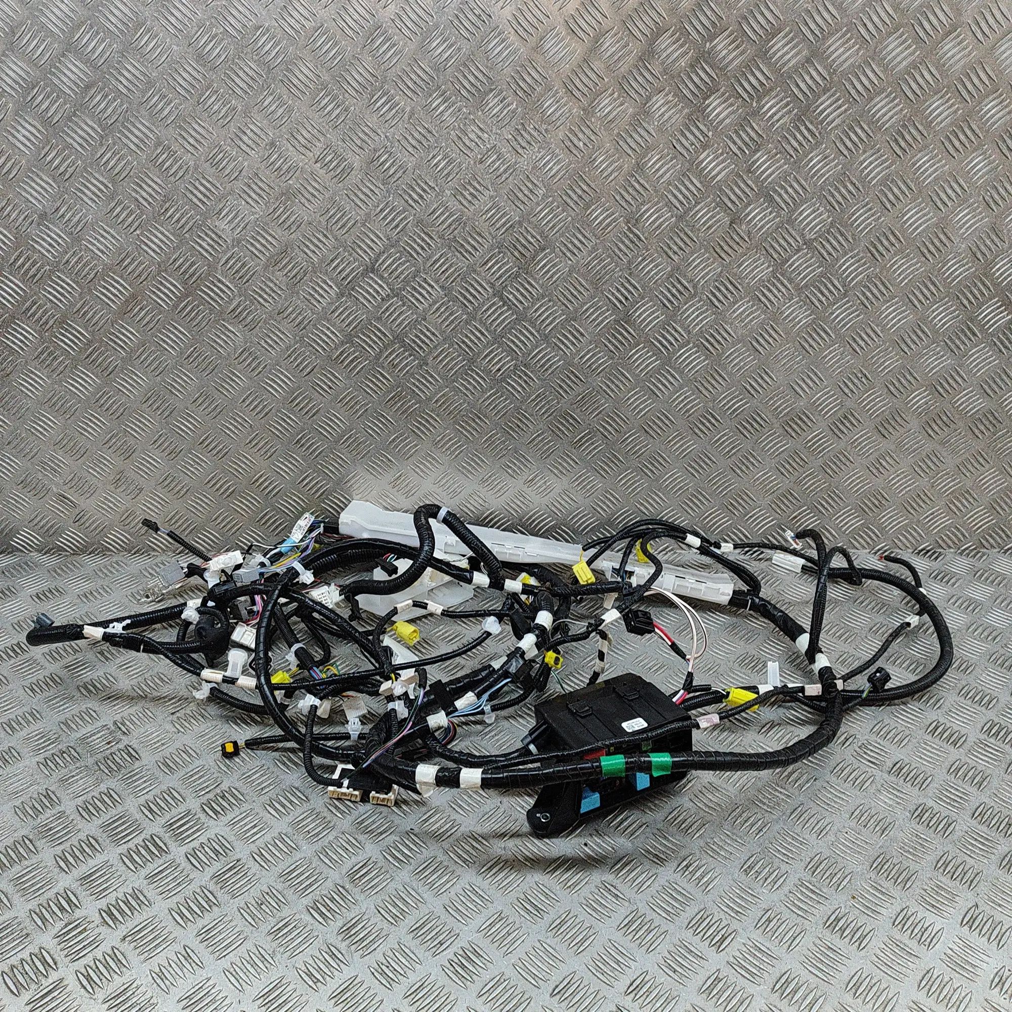 Toyota Sienna Interior Right Side Wiring Harness Interior Right Side Wiring Harness — TOYOTA SIE...