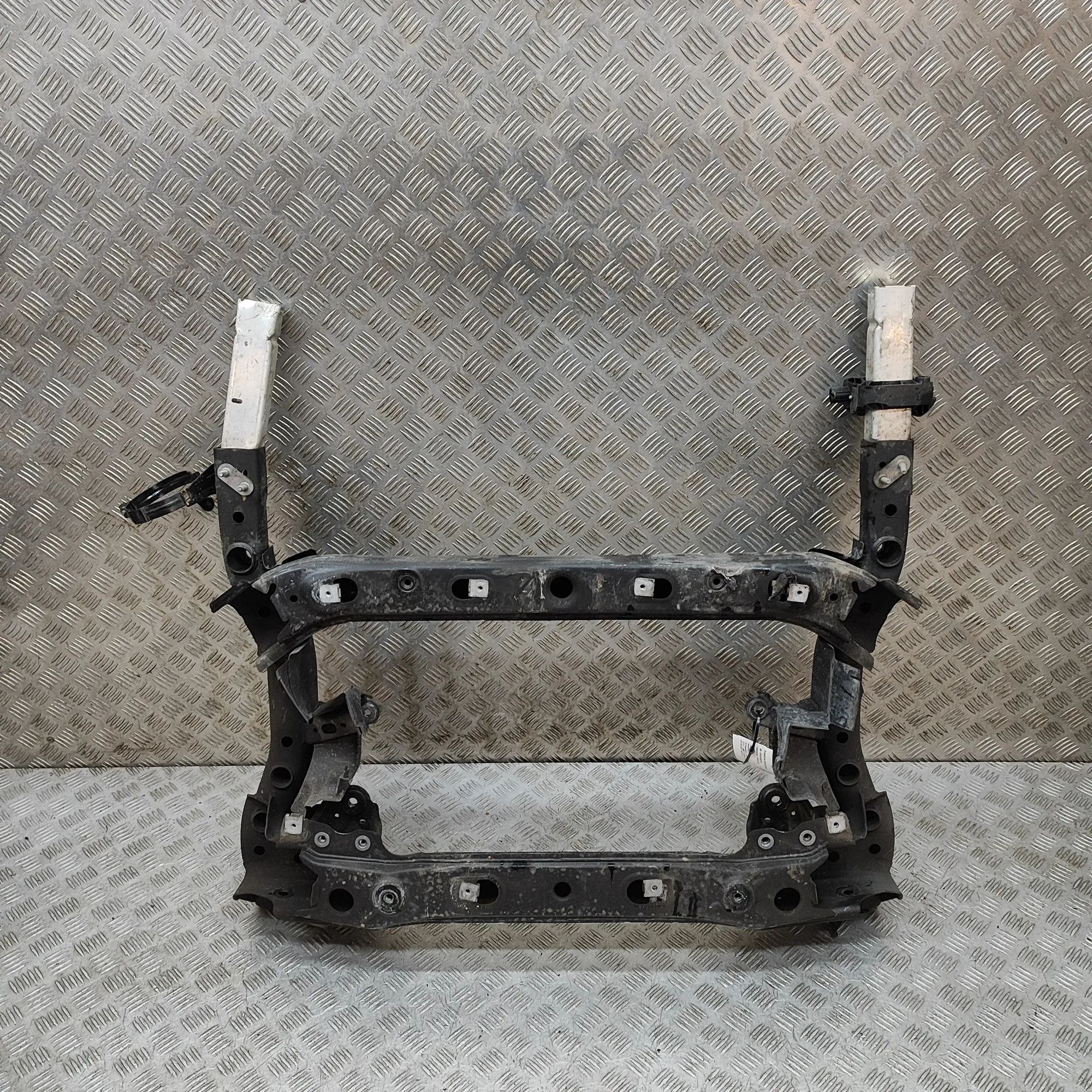 Mercedes-Benz A (W177) Front subframe Front subframe — MERCEDES BENZ E-CLASS (W213) (...