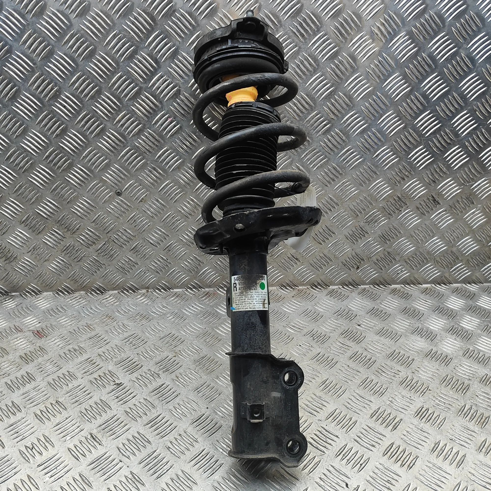 Kia Niro Shock absorber — front right Shock absorber — front right — KIA NIRO (II) (2...