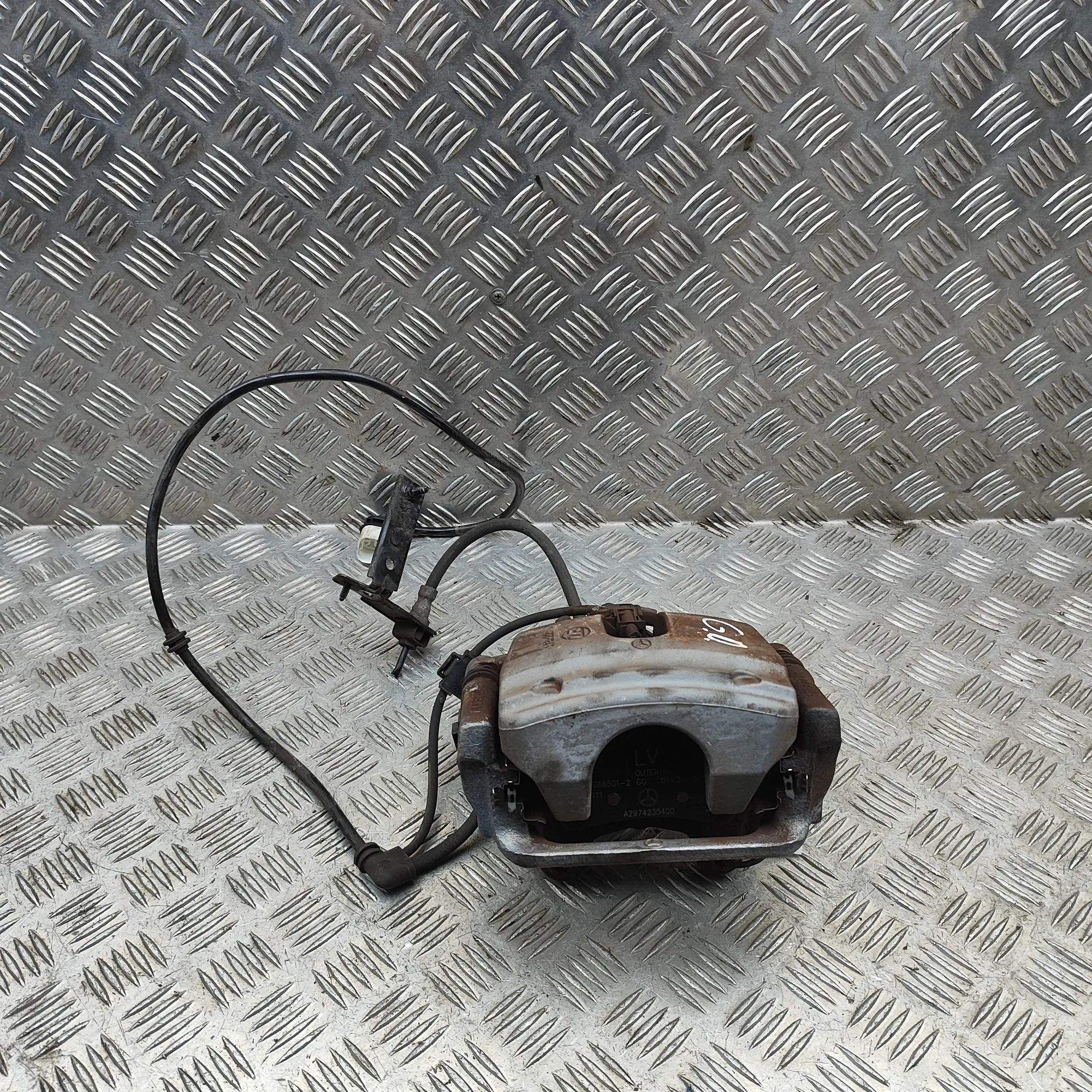 Mercedes-Benz EQS (V297 / X296) Brake caliper — rear right Brake caliper — rear right — MERCEDES BENZ EQS ...