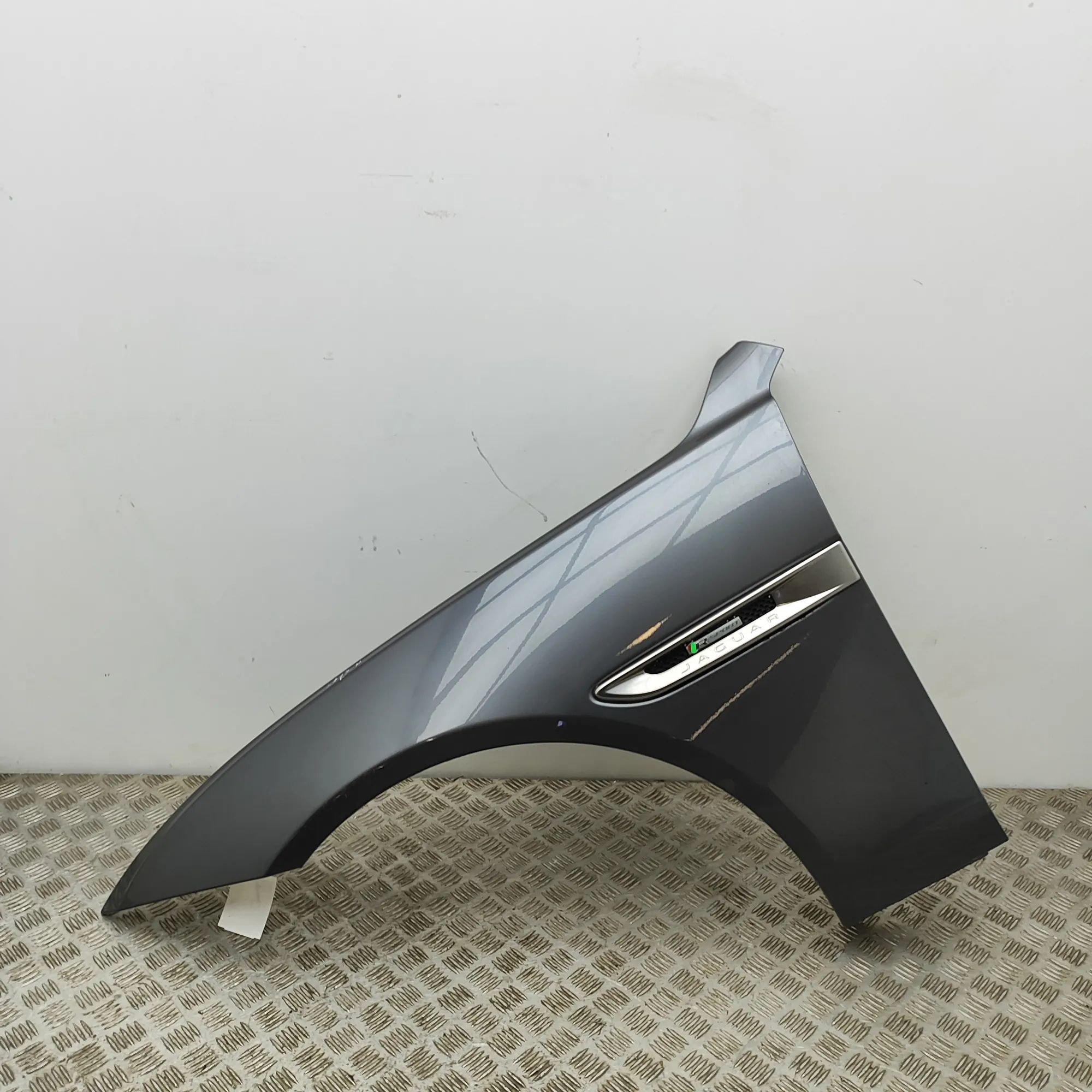 Jaguar XE Front Left Fender Front Left Fender — JAGUAR XE (X760) (2015-2024...