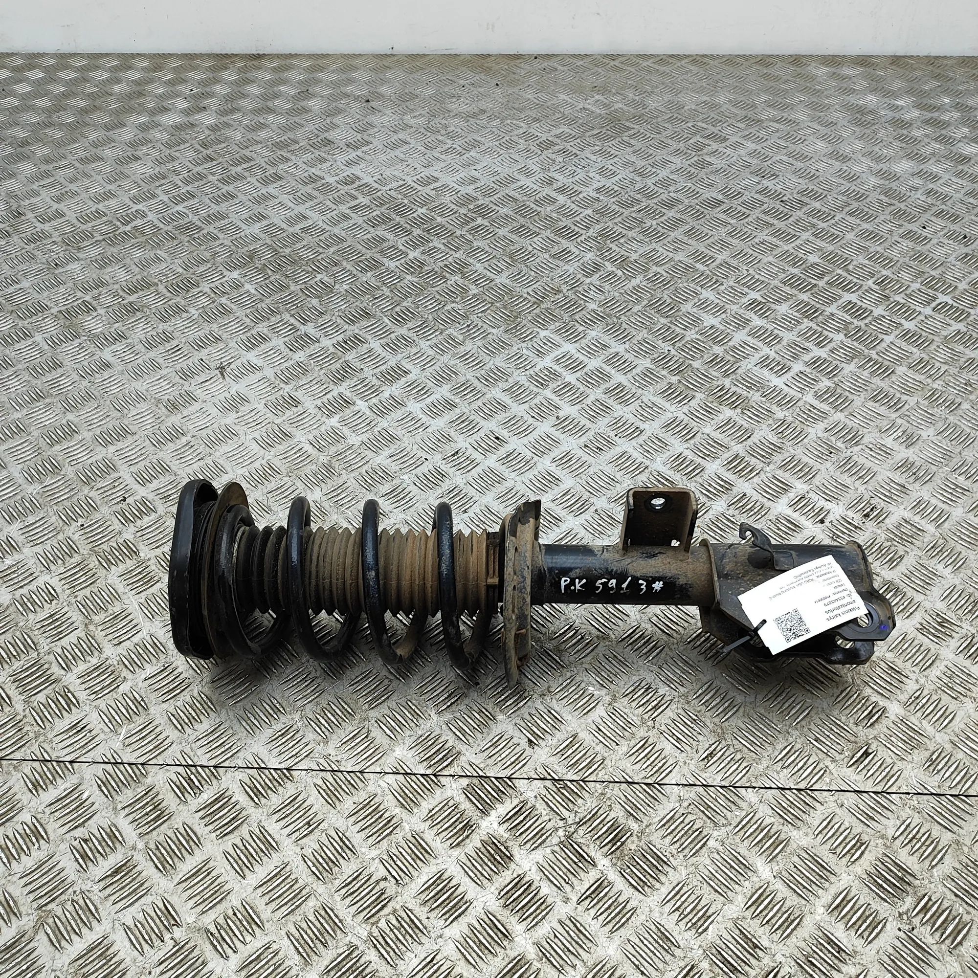 Shock absorber — front left Brand/Model: FORD USA MUSTANG
Year: 2022
Gearbo...