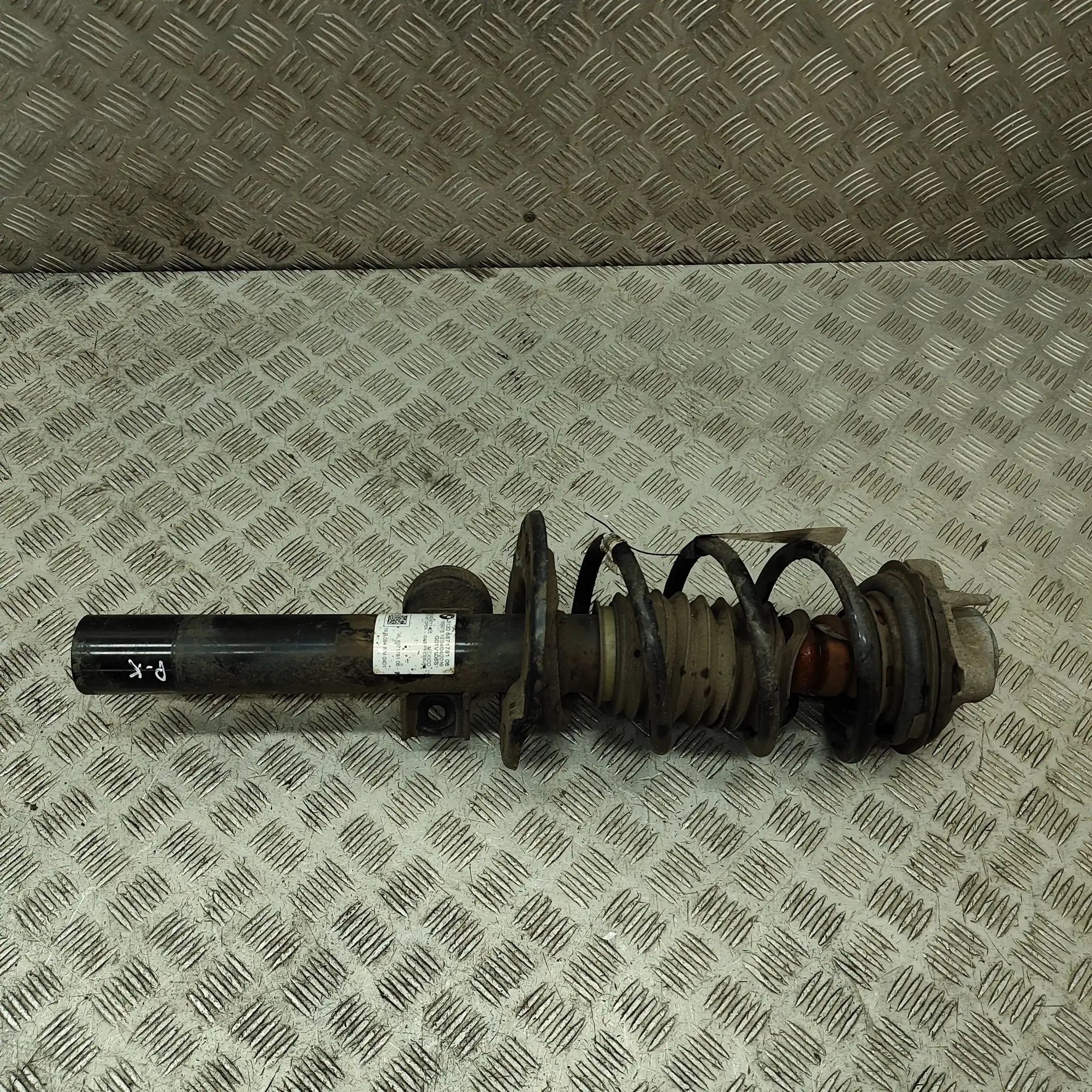 BMW X3 / iX3 (G01) Shock absorber — front left Shock absorber — front left — BMW X3 (G01) (201...