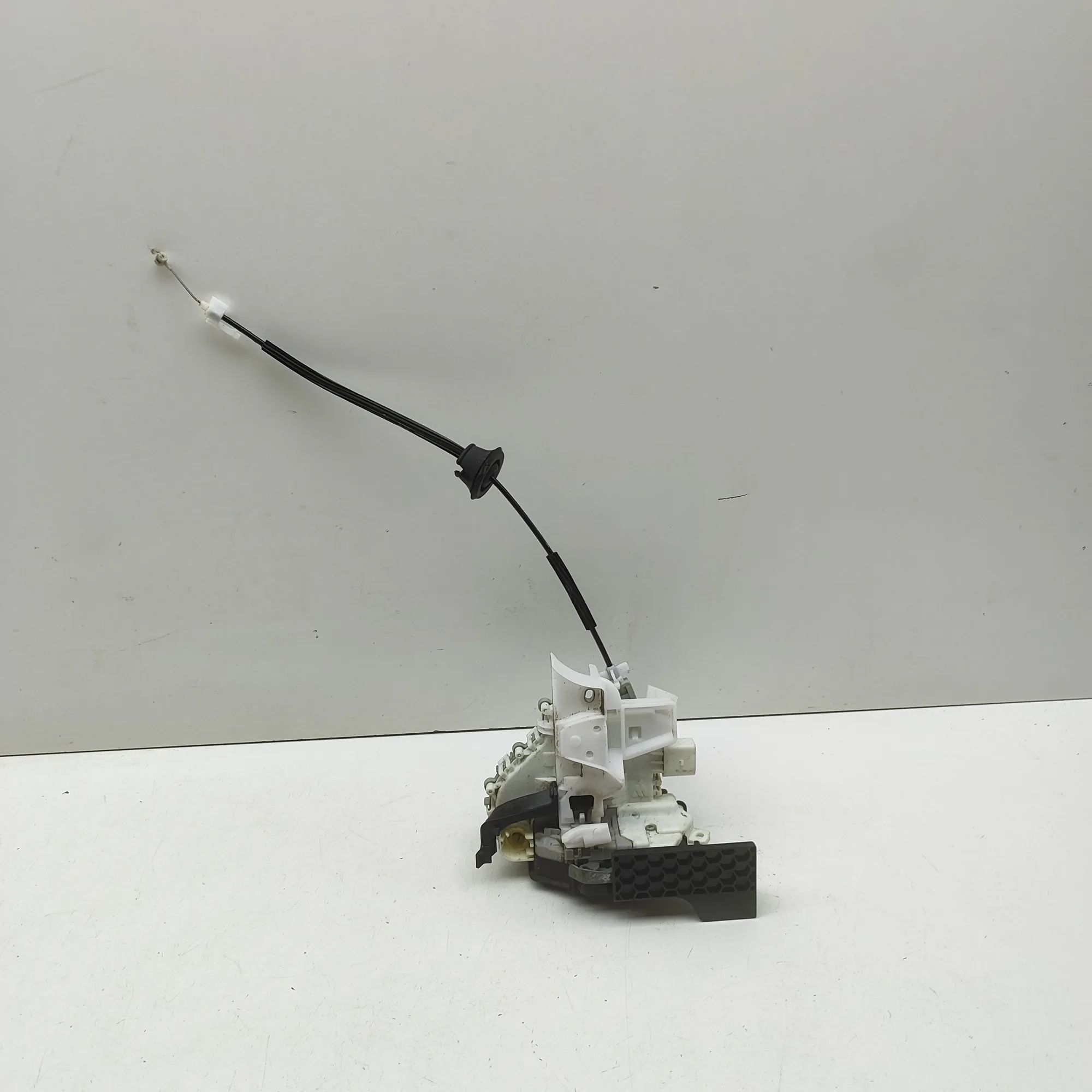 Porsche Panamera Front Right Door Lock