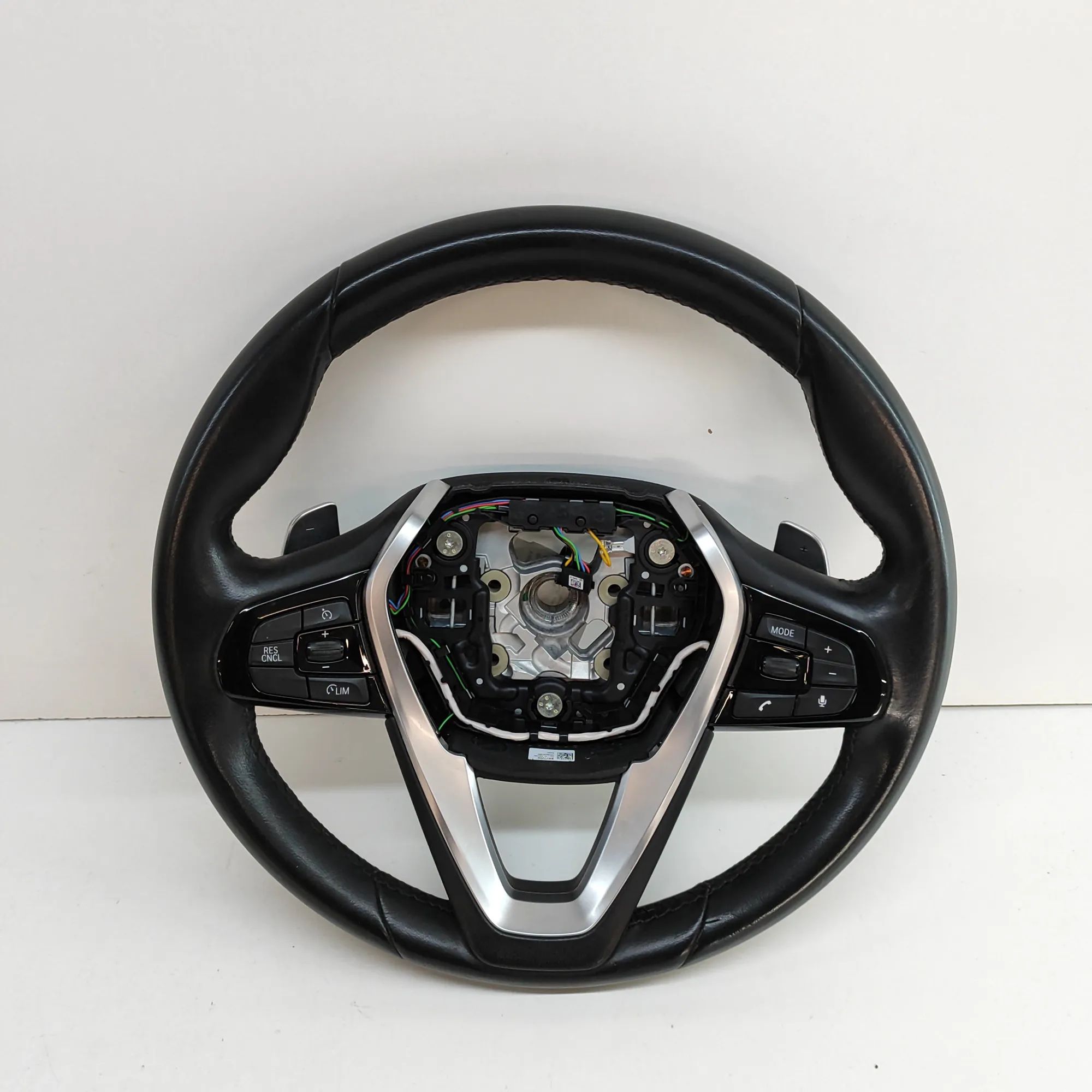 BMW 5 (G30 / G31) steering wheel Steering Wheel — BMW 5 SERIES (G30, G31) (2016-...