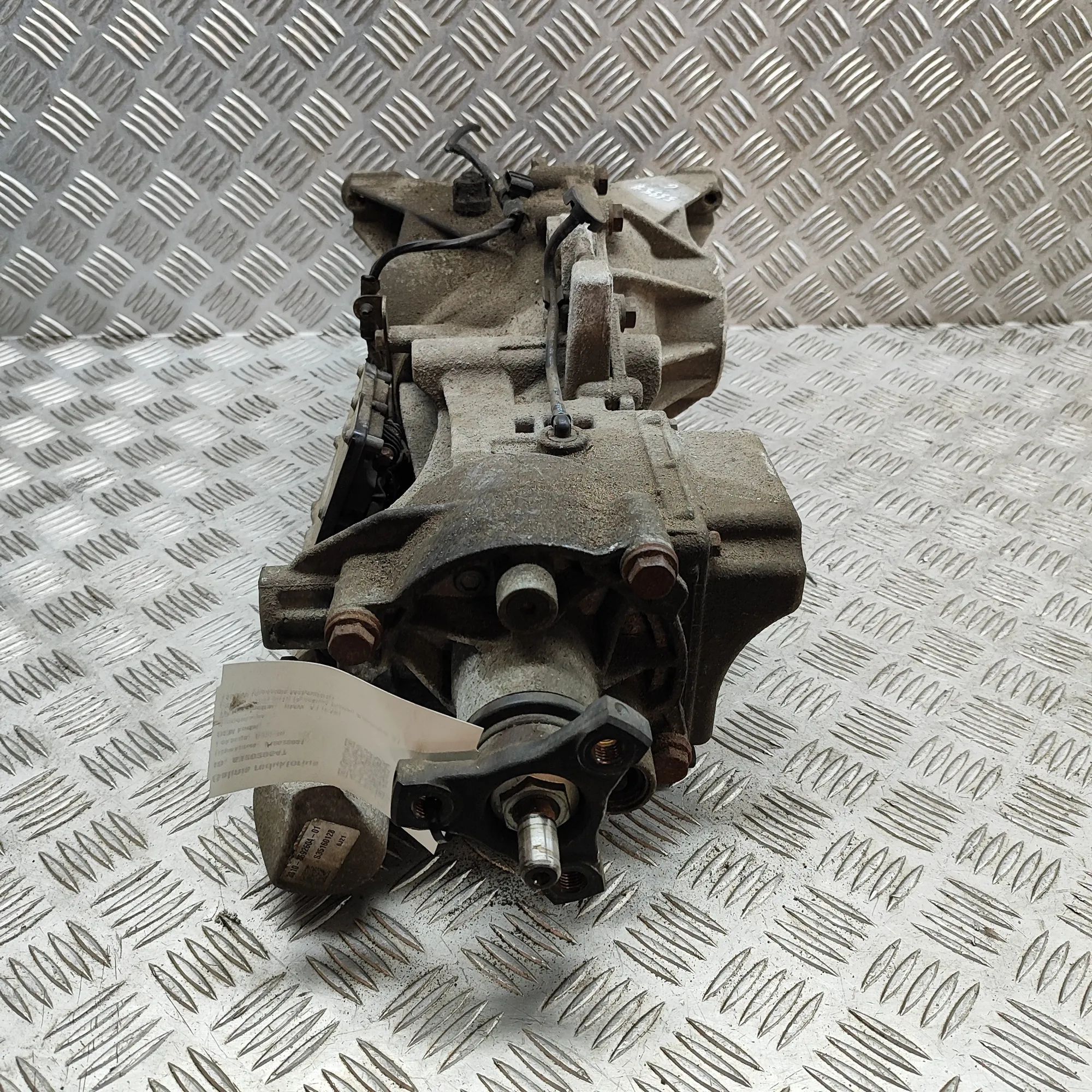 BMW X1 (F48) rear differential Rear differential — BMW X1 (F48) (2015-2022) — ...