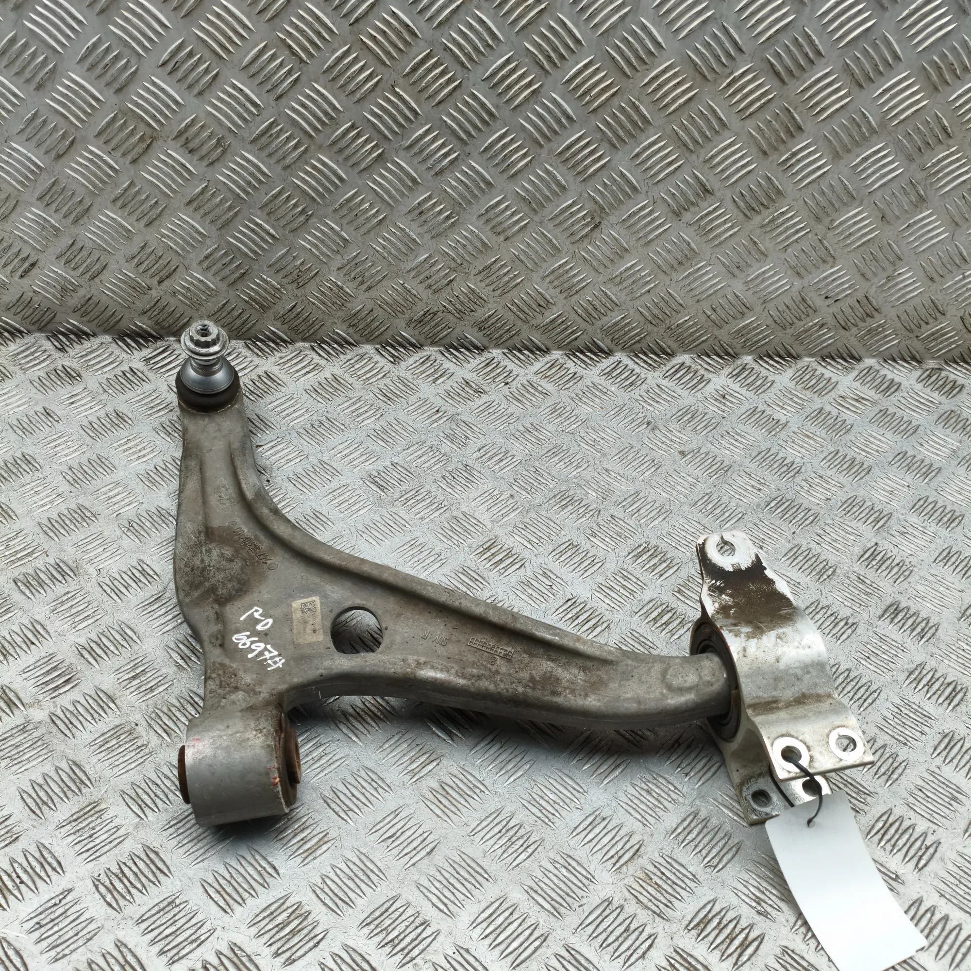 Mercedes-Benz GLB / EQB (X247) Front Right Lower Control Arm Front Right Lower Control Arm — MERCEDES BENZ E...