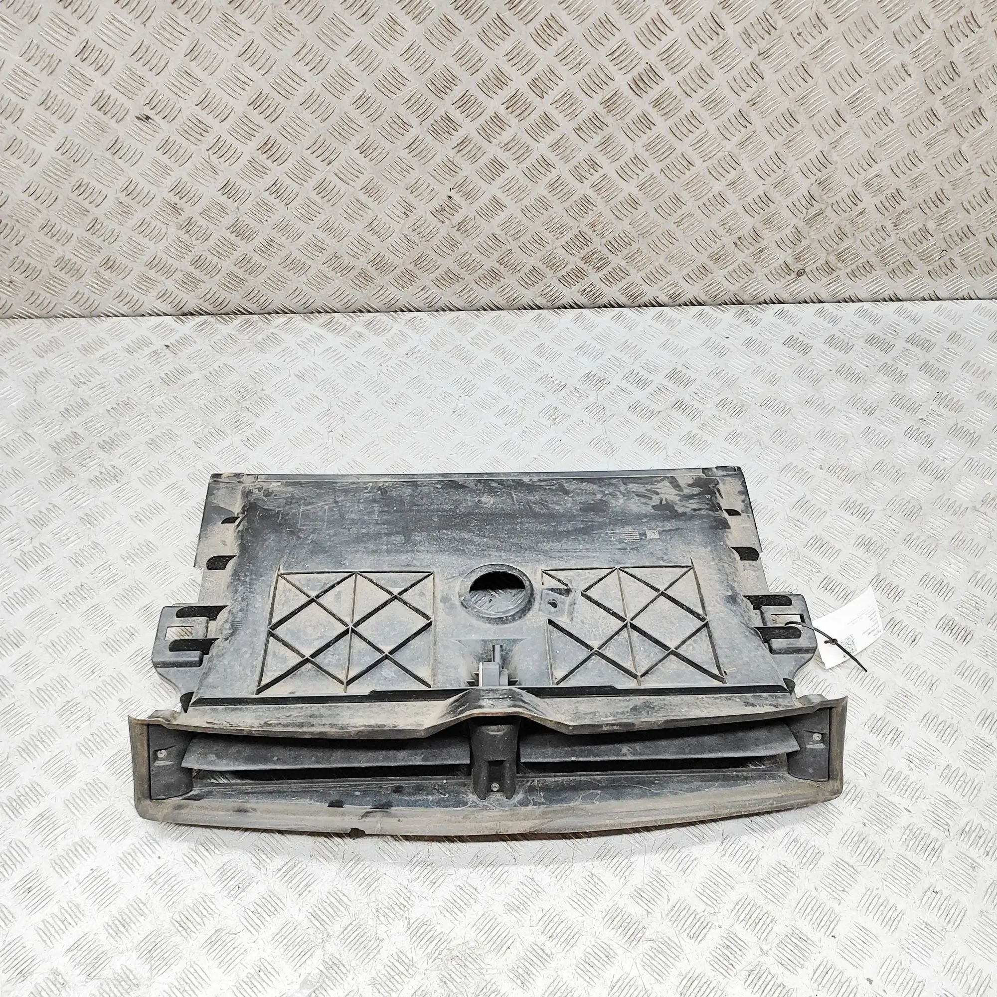 Tesla Model 3 Radiator Air Intake Channel Radiator Air Intake Channel — TESLA MODEL 3 (20...