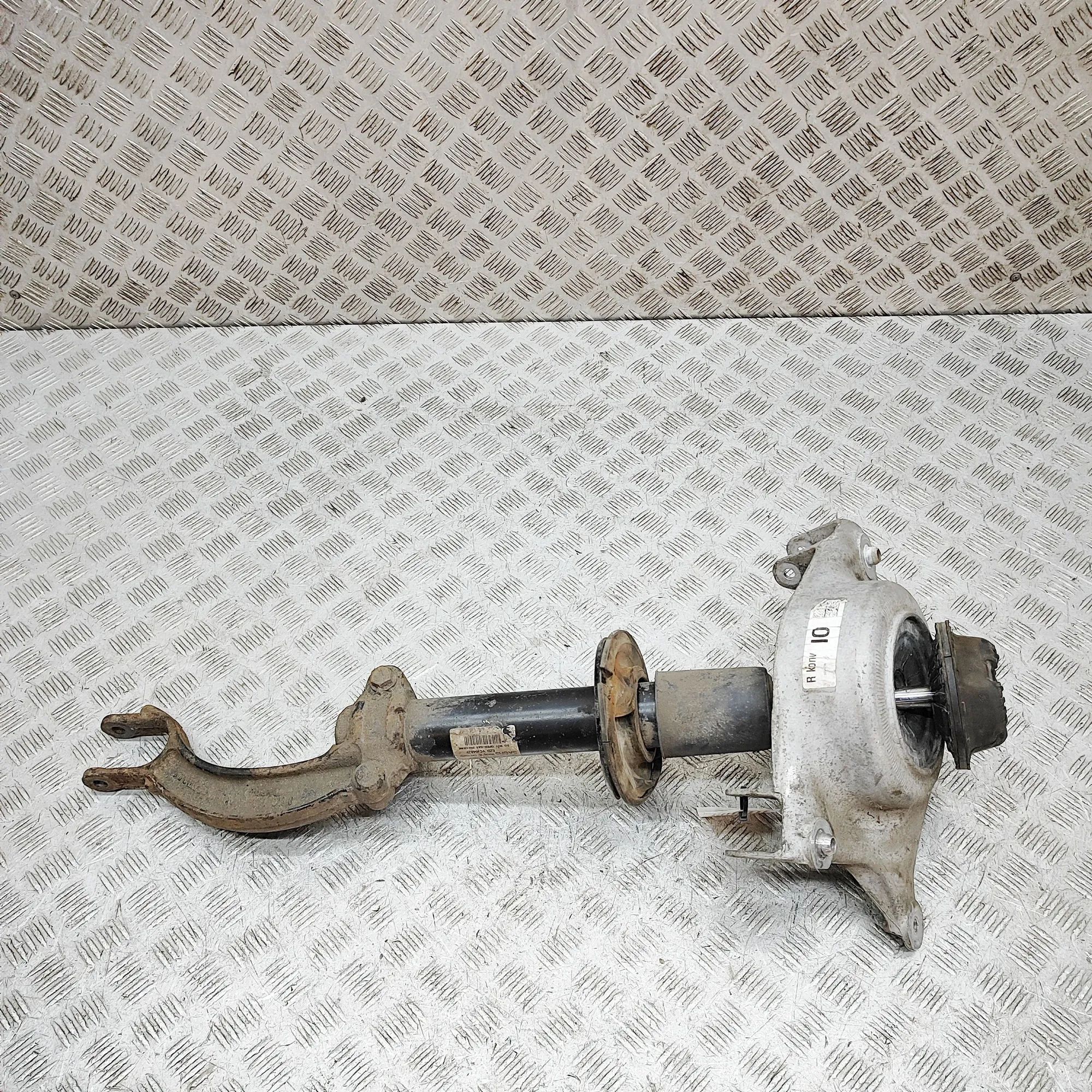 Porsche Macan Shock absorber — front right Shock absorber — front right — PORSCHE MACAN (9...