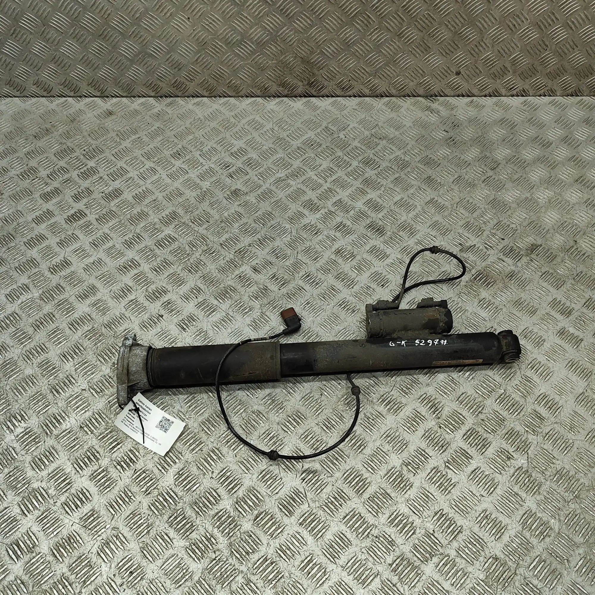 Mercedes-Benz A (W176) Rear Left Shock Absorber Rear Left Shock Absorber — MERCEDES BENZ E-CLAS...