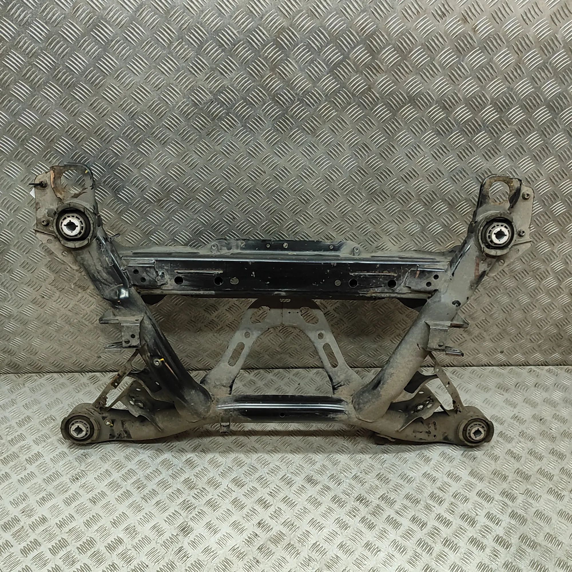 Volvo S60 Rear subframe Rear subframe — VOLVO V60 II / S60 III (224, 22...