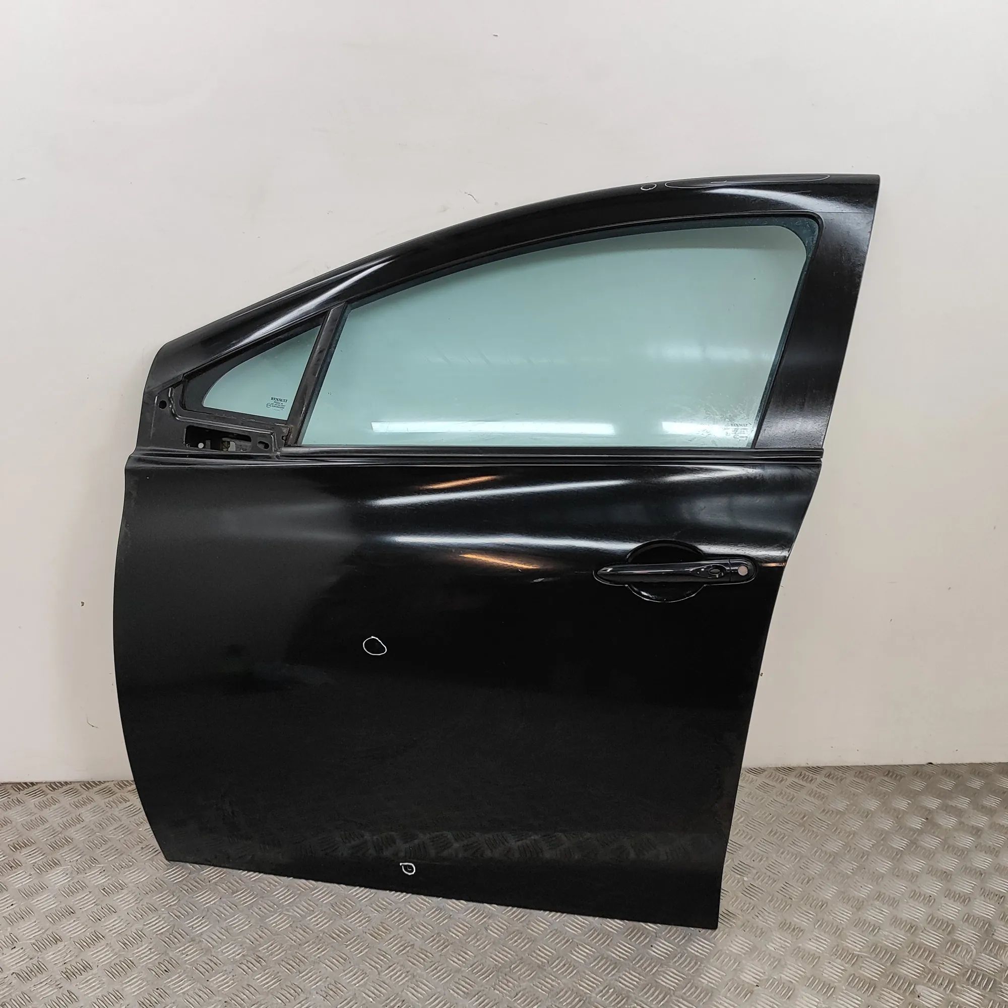 Renault Zoe Door — front left Door — front left — RENAULT ZOE (BFM) (2012-202...