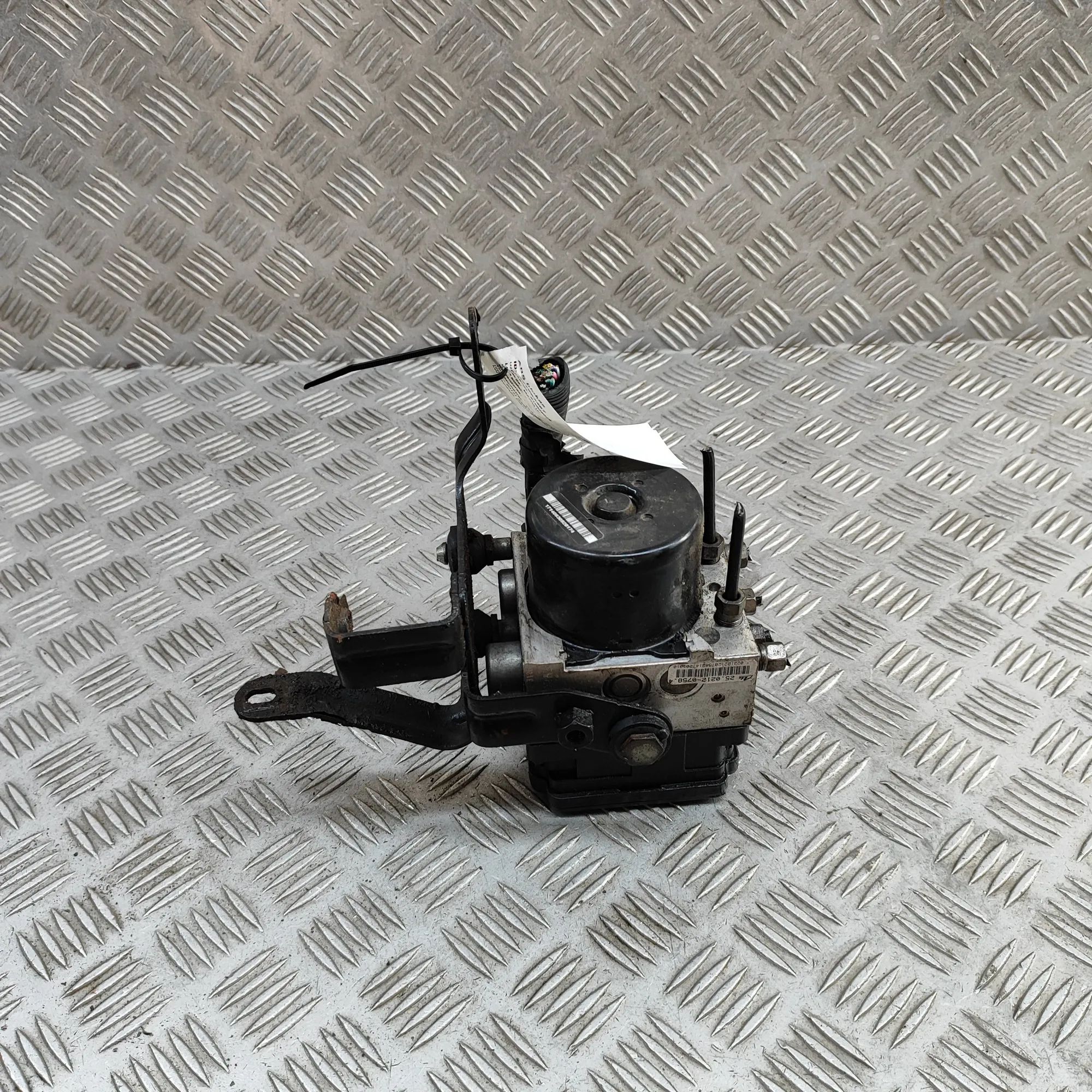 Dodge Nitro АБС Гидронасос  ABS Pump — DODGE NITRO (2006-2012) — 52125441AD...