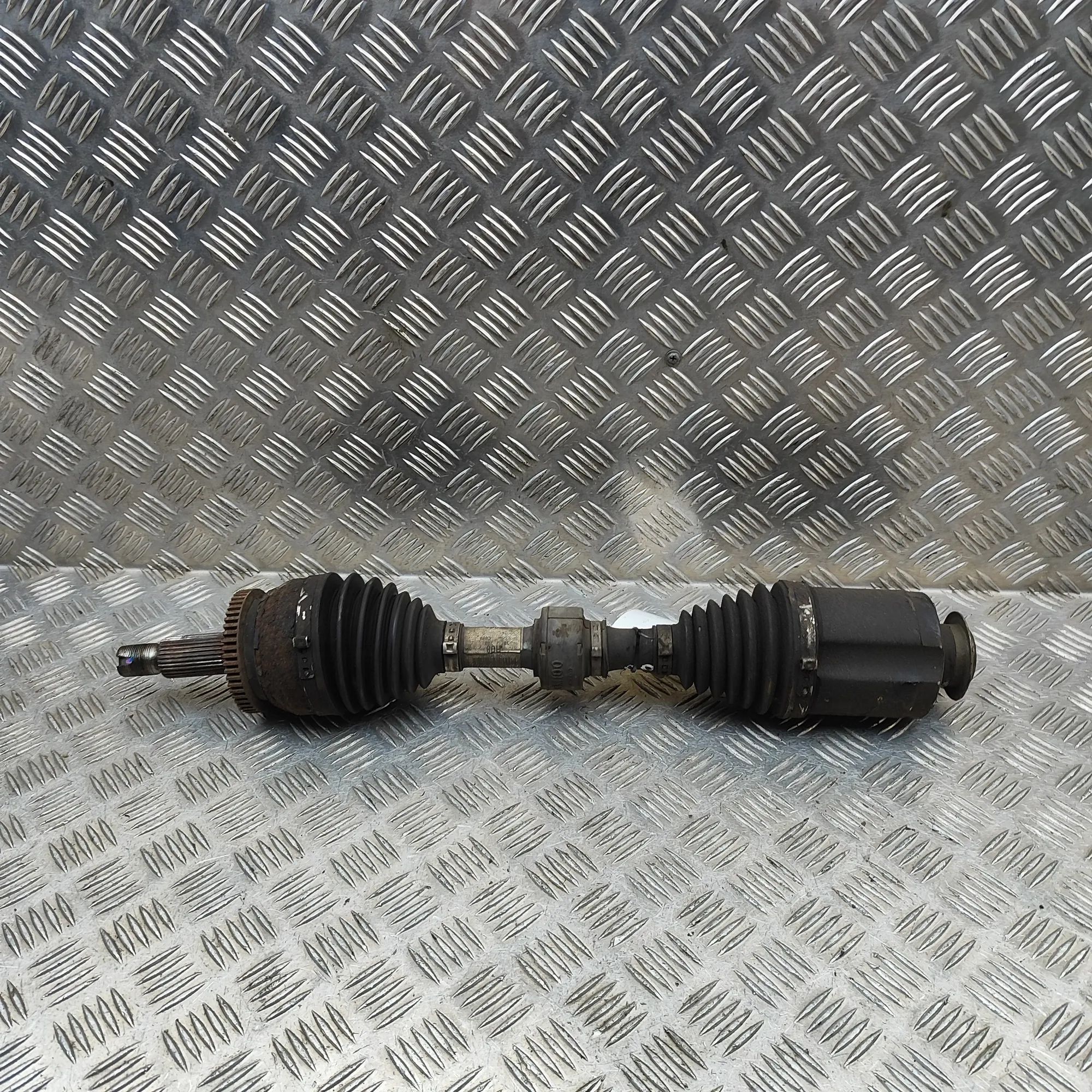 Hyundai Santa Fe Front Right Driveshaft Front Right Driveshaft — HYUNDAI SANTA FE (DM) ...