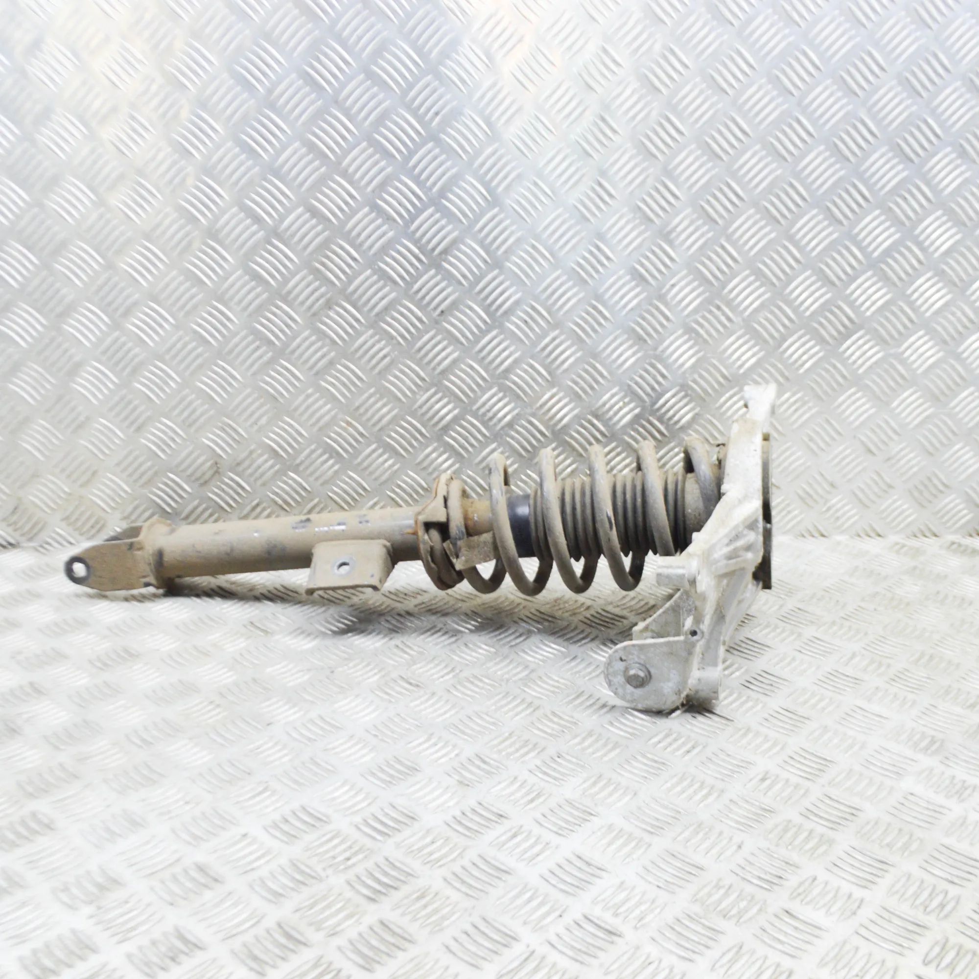 Tesla Model 3 Shock absorber — front right Shock absorber — front right — TESLA MODEL 3 (2...