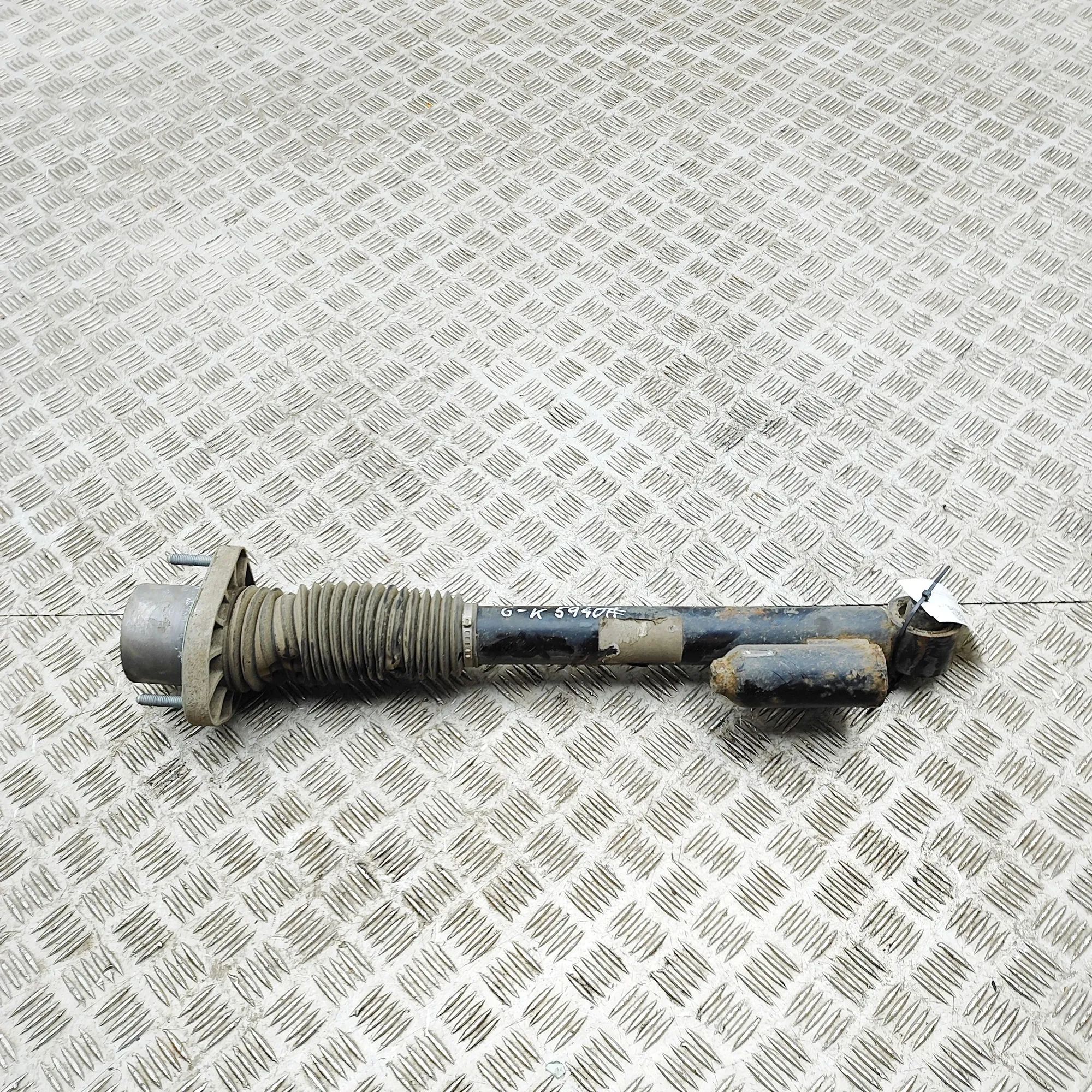 Land Rover Range Rover (L405) Rear Left Shock Absorber Rear Left Shock Absorber — LAND ROVER RANGE ROV...