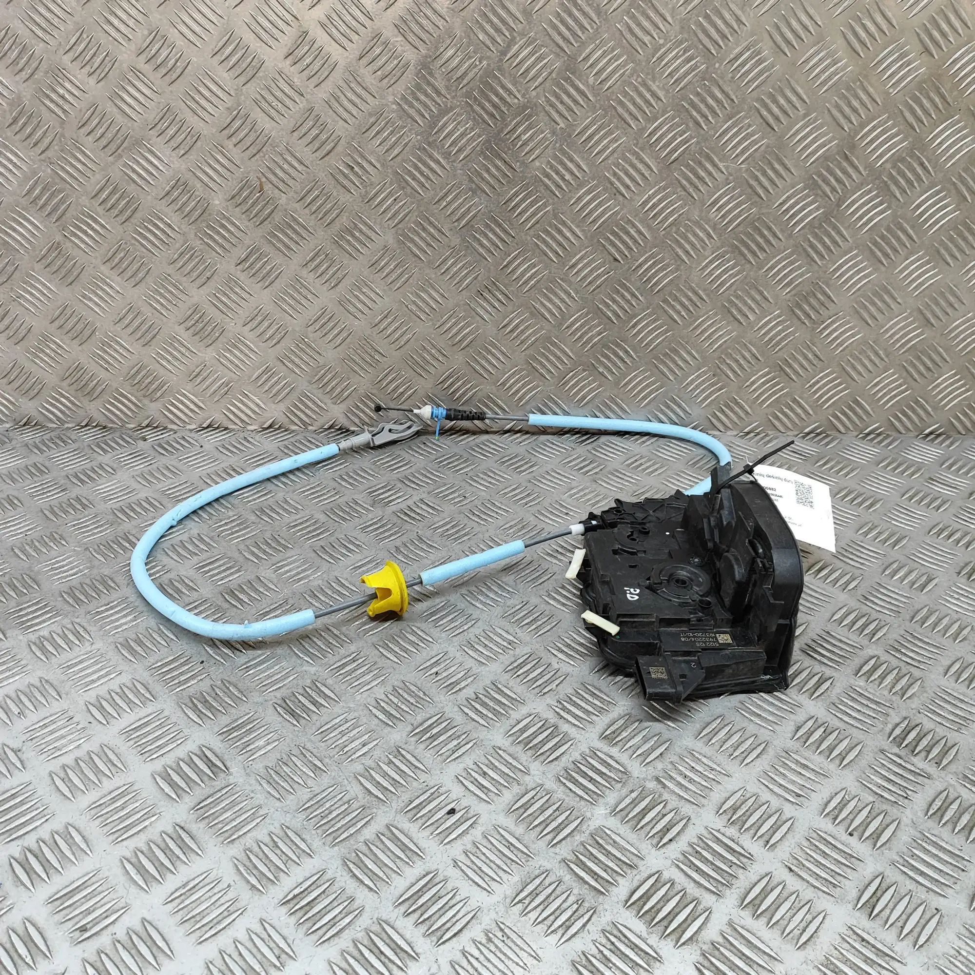 BMW iX (I20) Front Right Door Lock Front Right Door Lock — BMW IX (I20) (2021-PRES...