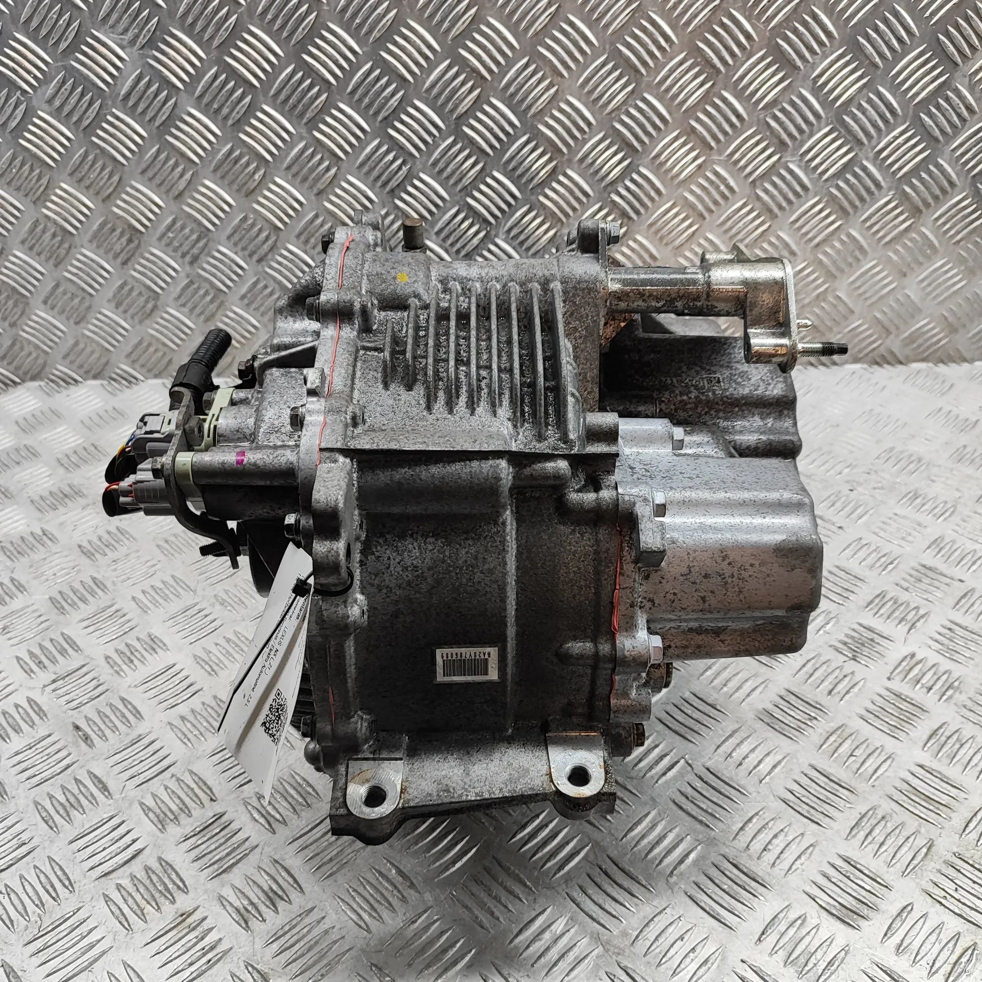 Lexus NX rear differential Rear differential — LEXUS NX (AZ10) (2014-2021)...