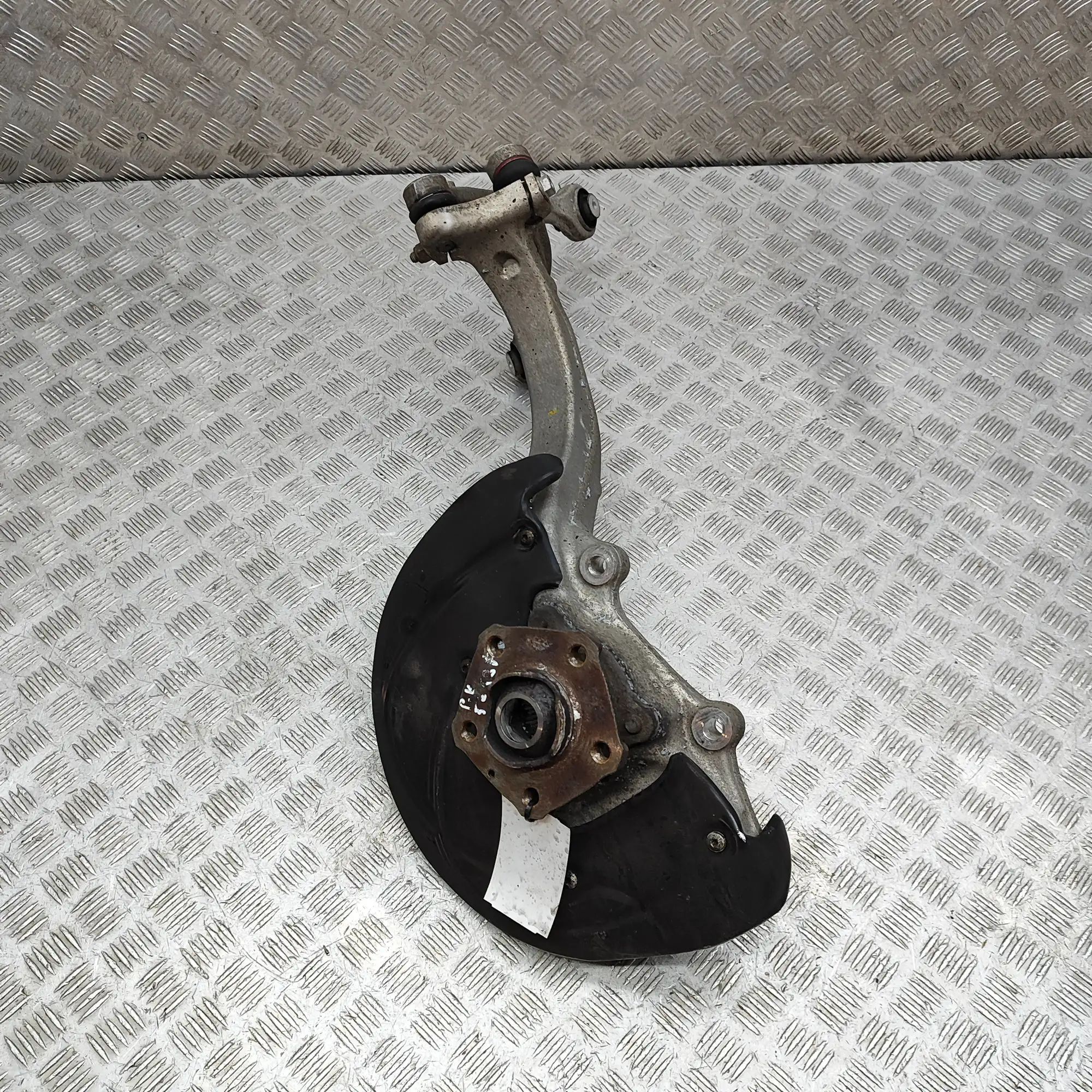 Audi Q7 (4M) Front Left Wheel Hub Front Left Wheel Hub — AUDI Q7 (4M) (2015-PRESE...