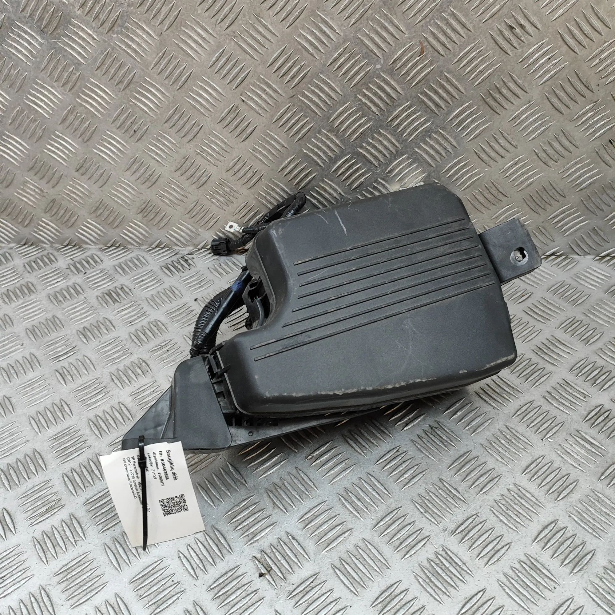 Mazda 6 (GJ / GL) Fuse box Fuse box — MAZDA 6 (GJ, GL) (2012-2020) — GBEF-...