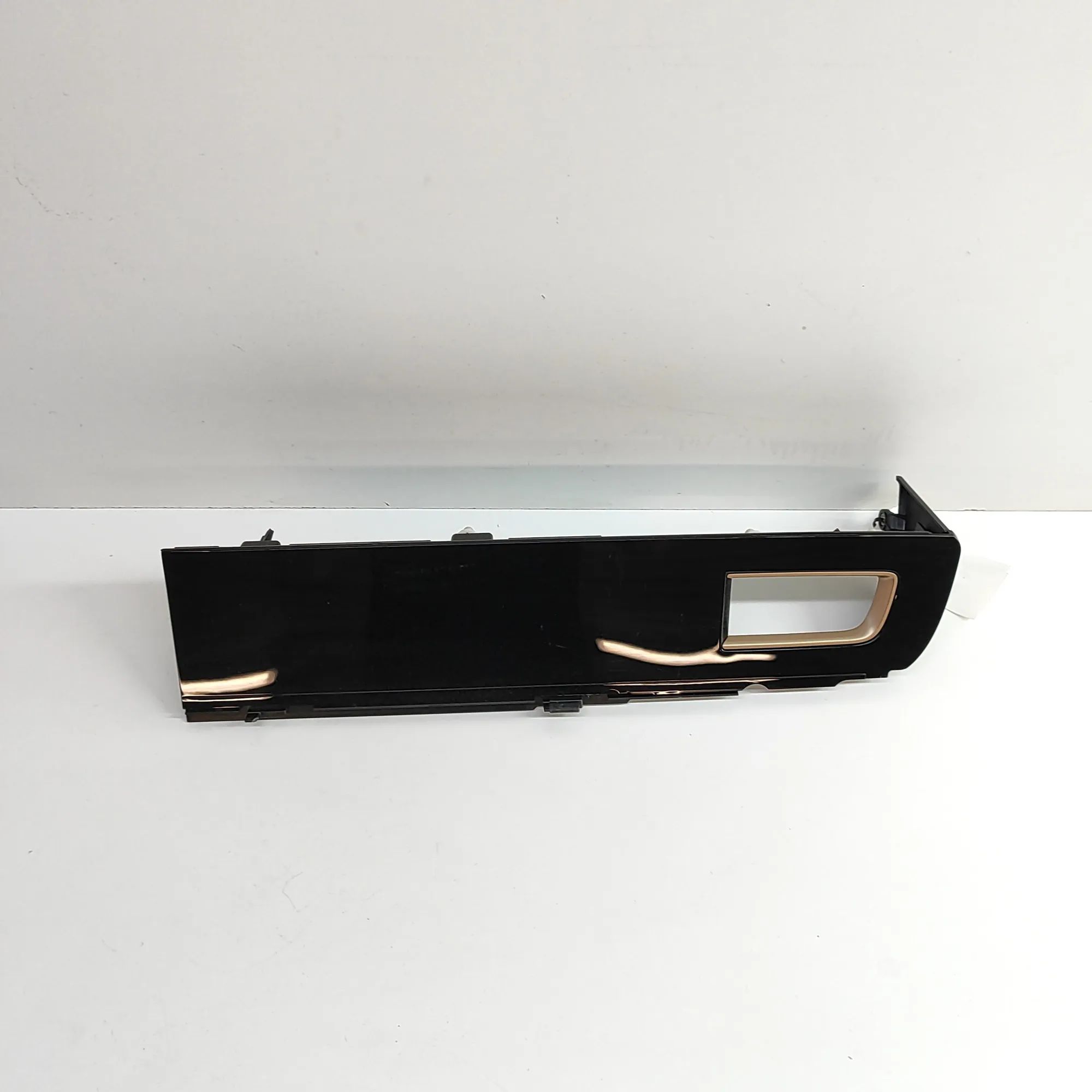Porsche Taycan Dashboard Trim Dashboard Trim — PORSCHE TAYCAN (9J) (2019-PRES...