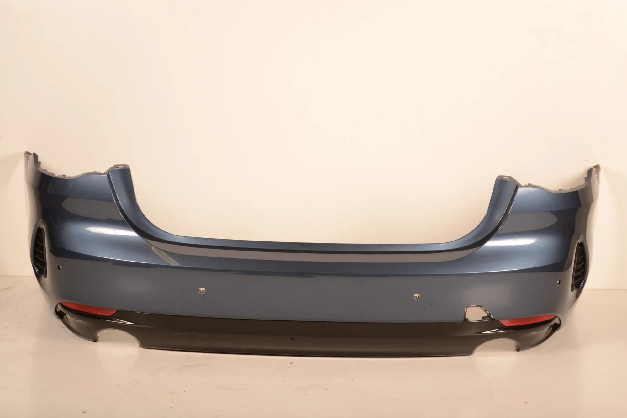 BMW 4 (F32 / F33 / F36) Bumper rear Bumper rear — BMW 4 / i4 (G22, G23, G26, G82, G...
