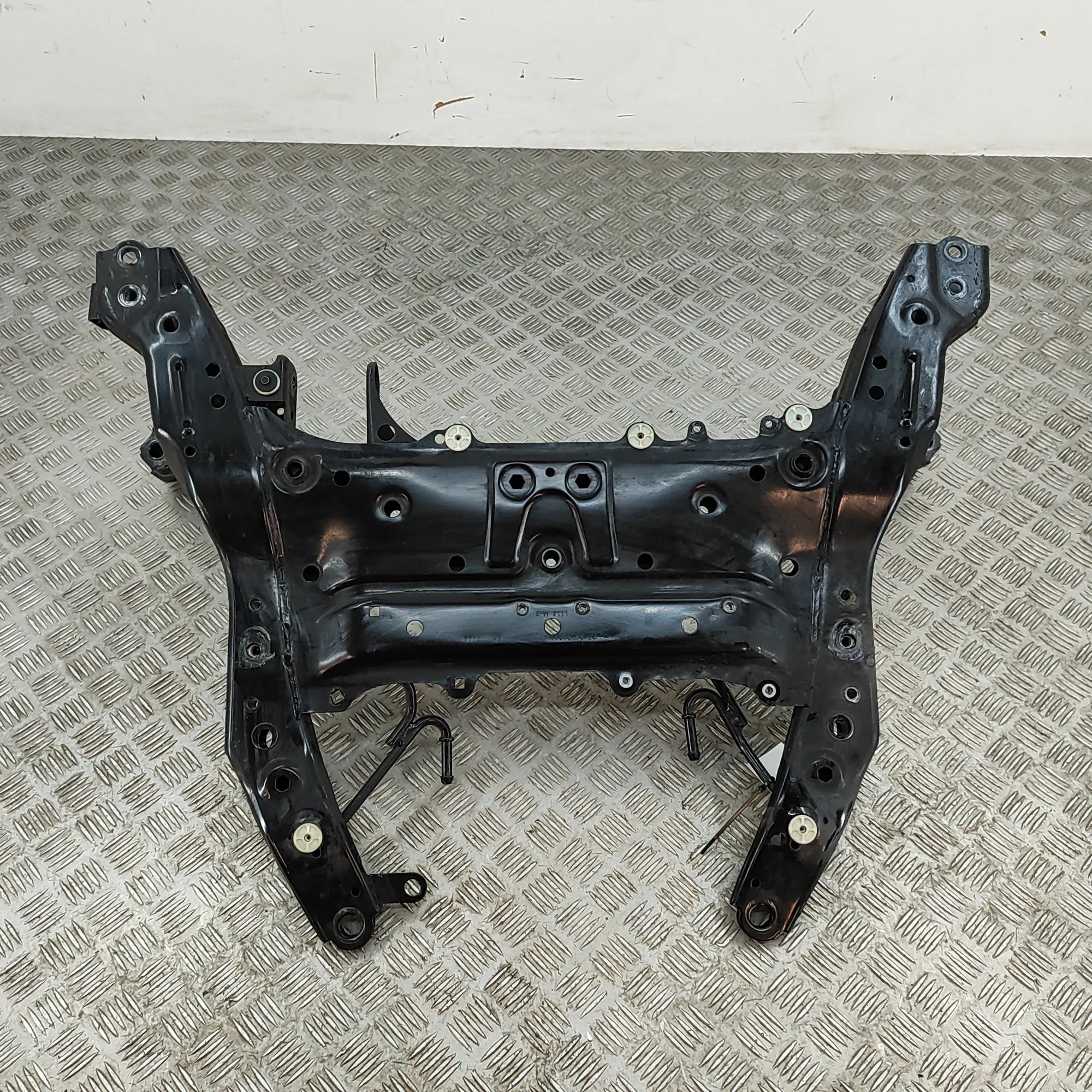 BMW X2 (F39) Front subframe Front subframe — BMW X2 (F39) (2018-PRESENT) — ...