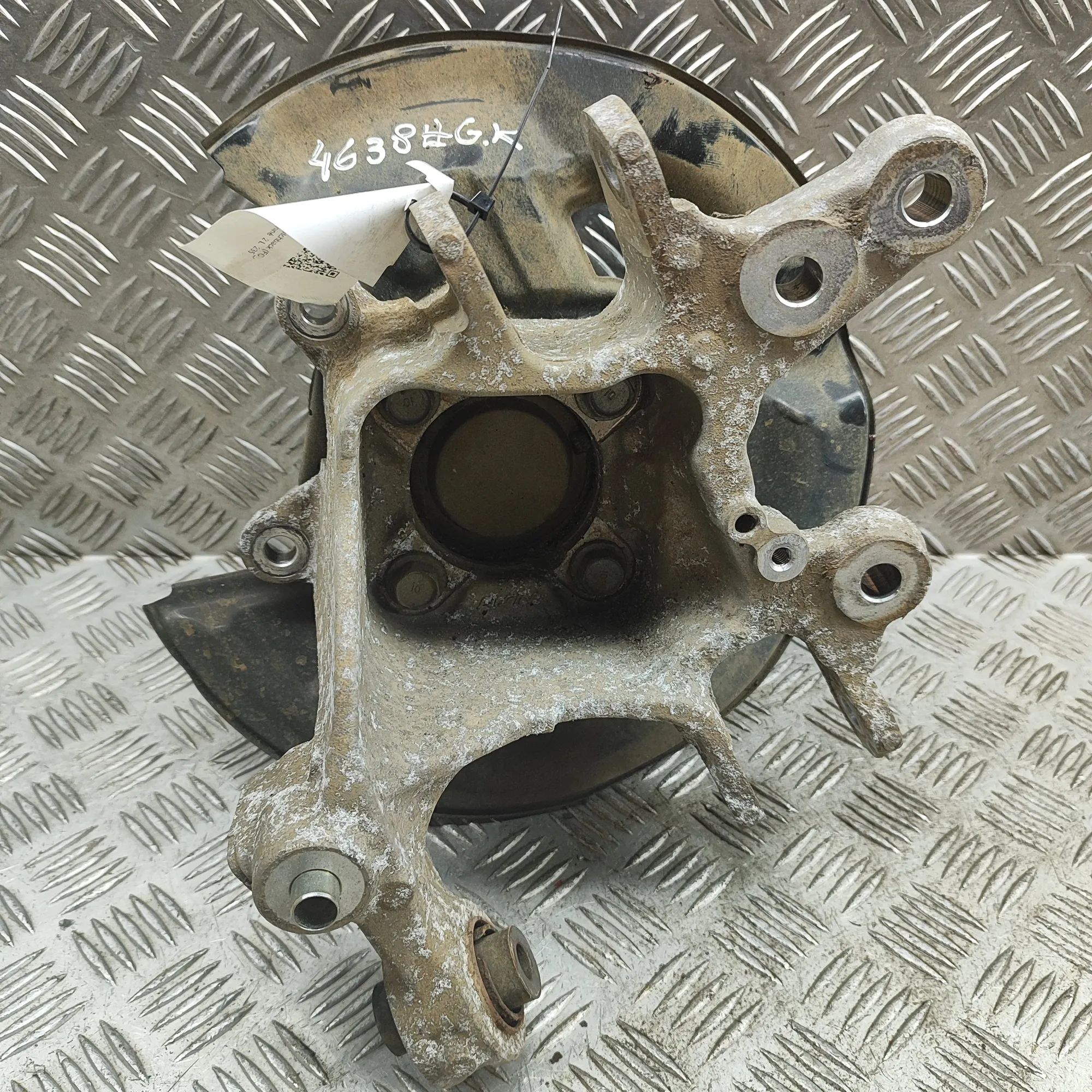 Honda Civic Rear Left Wheel Hub Spindle Rear Left Wheel Hub Spindle — HONDA CIVIC (FC, ...